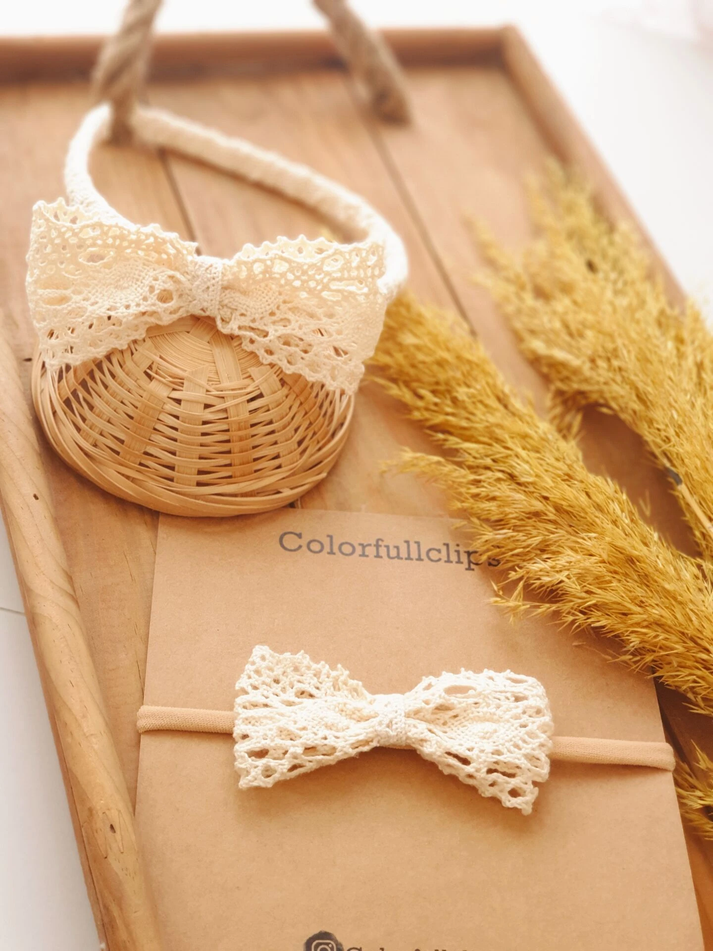 Vintage Dantel Anne Taç Bebek Bandana