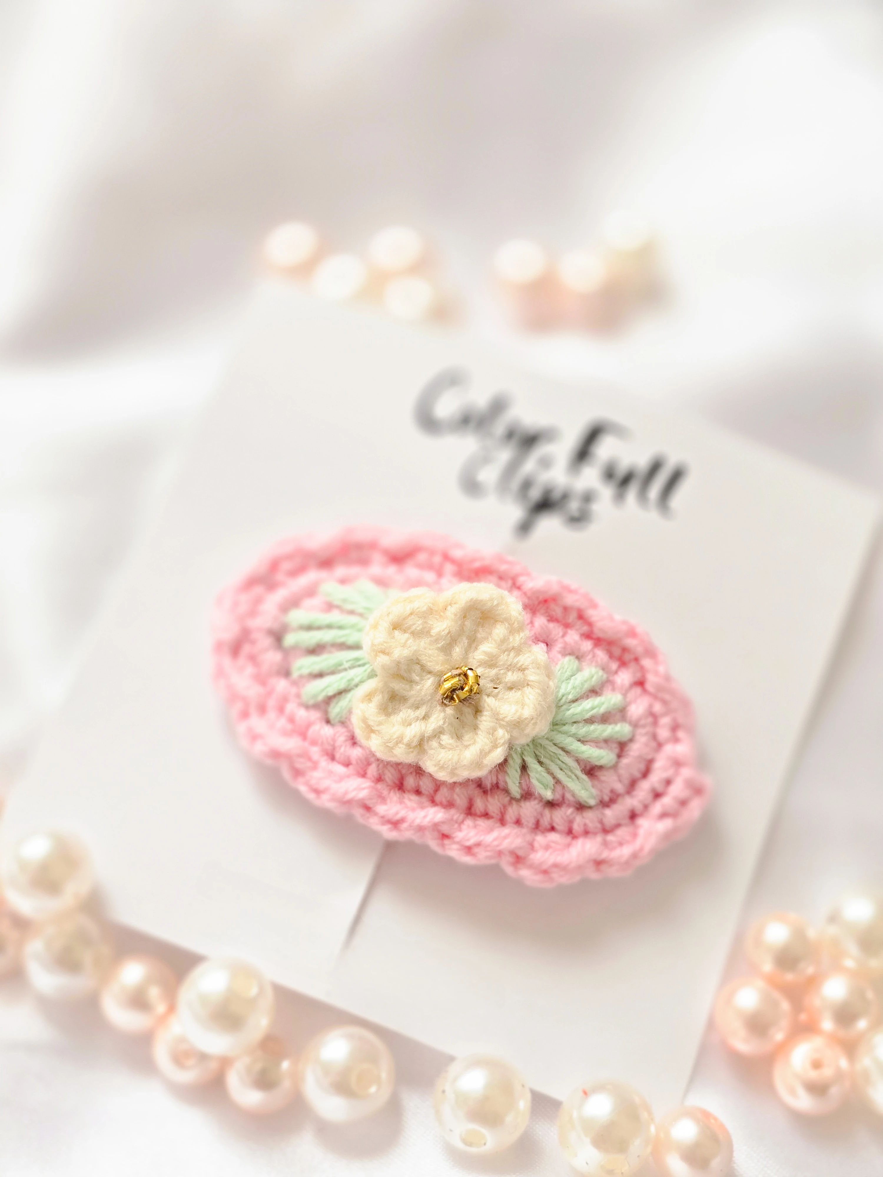 Pembe Zemin Örgü Papatya Az Saçlı Bebek Tokası 