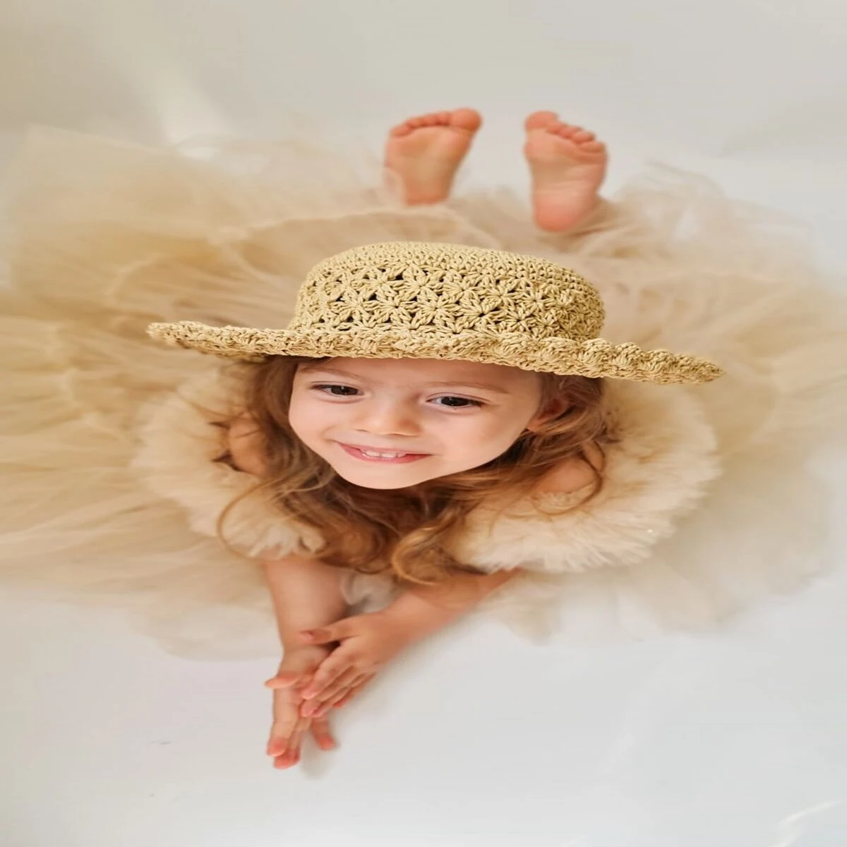 El Örgüsü Hasır Şapka