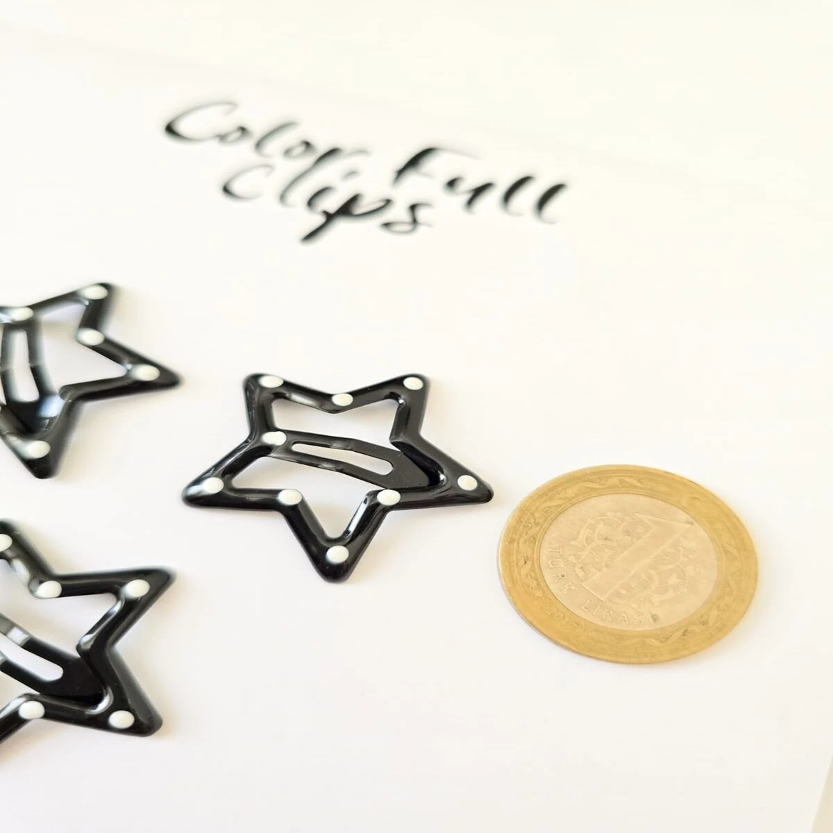 Puantiye Desenli Yıldız 3'lü Citcit Toka Siyah