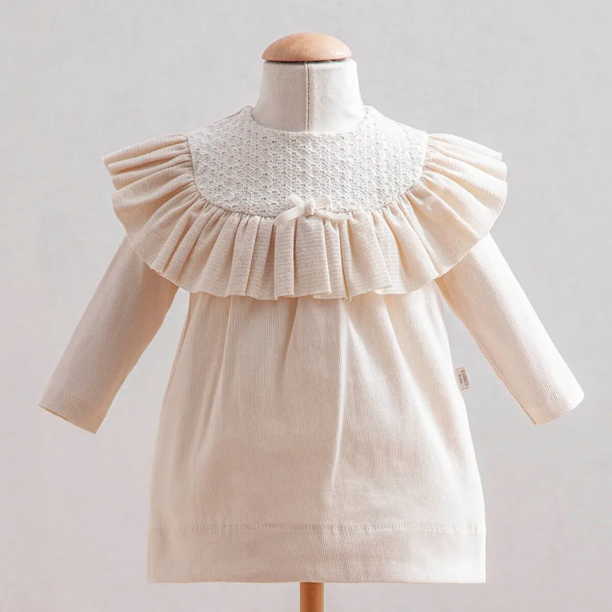 Fırfır Yaka Detaylı Ekru Elbise