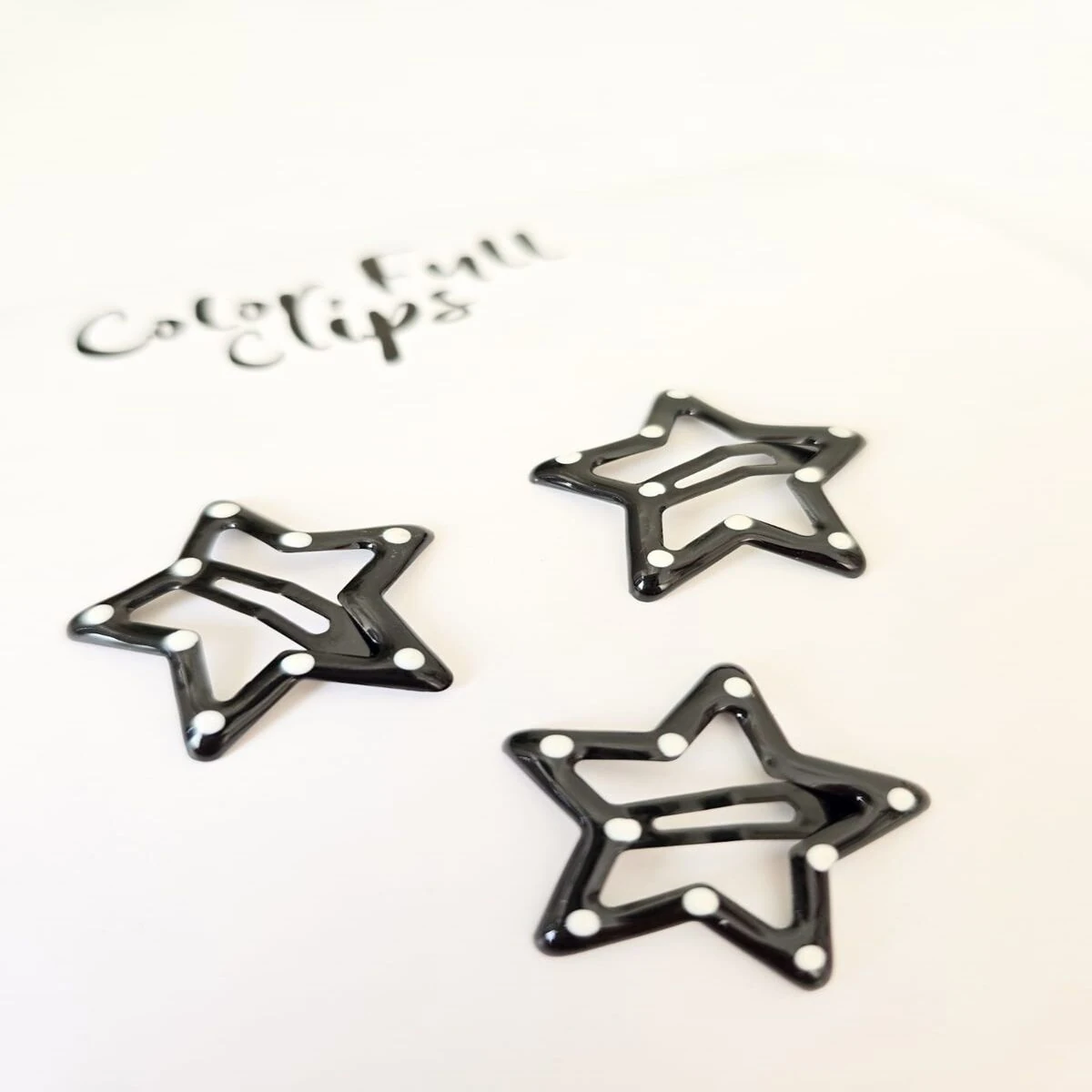 Puantiye Desenli Yıldız 3'lü Citcit Toka Siyah