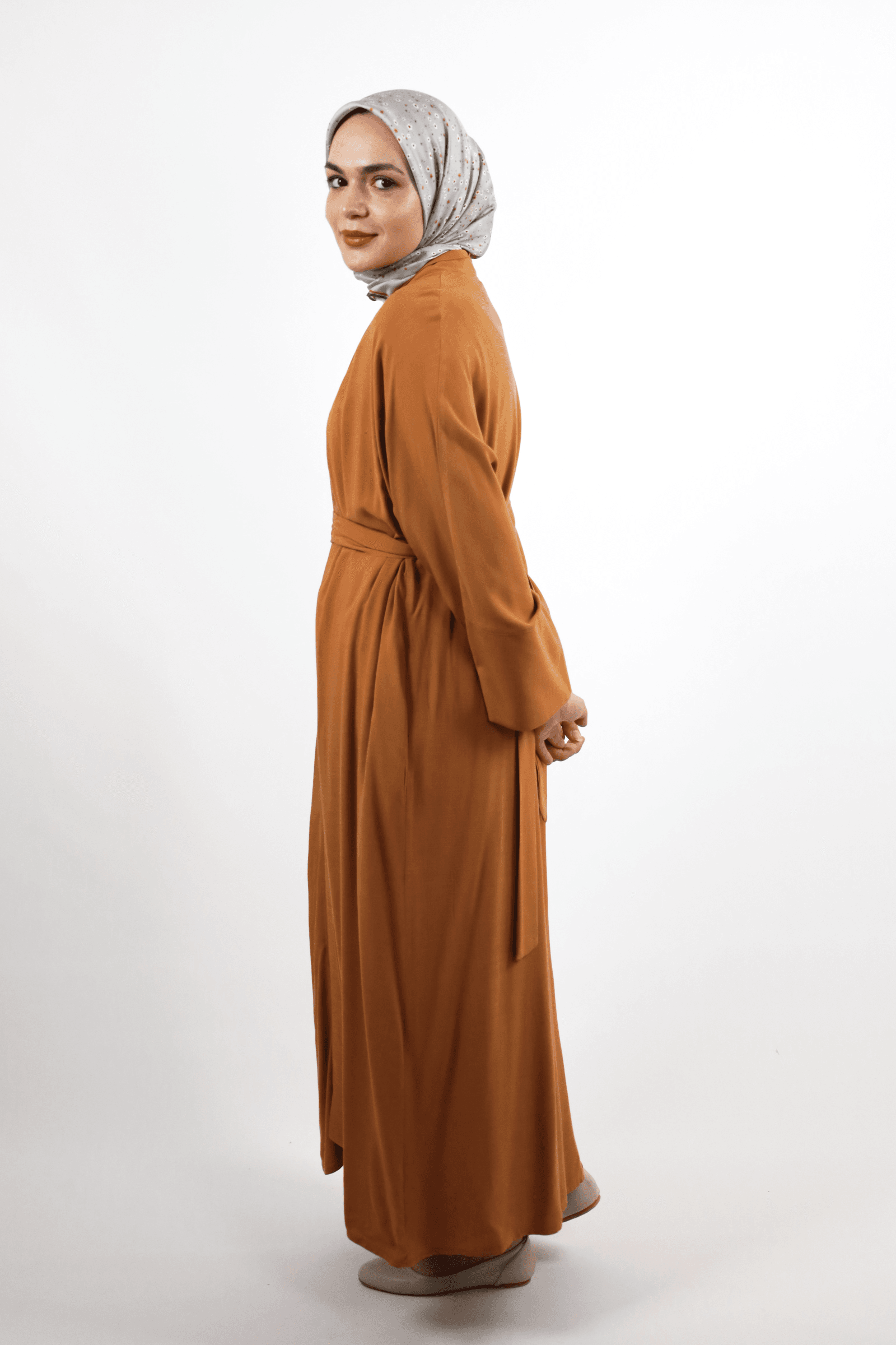 Nash Abaya