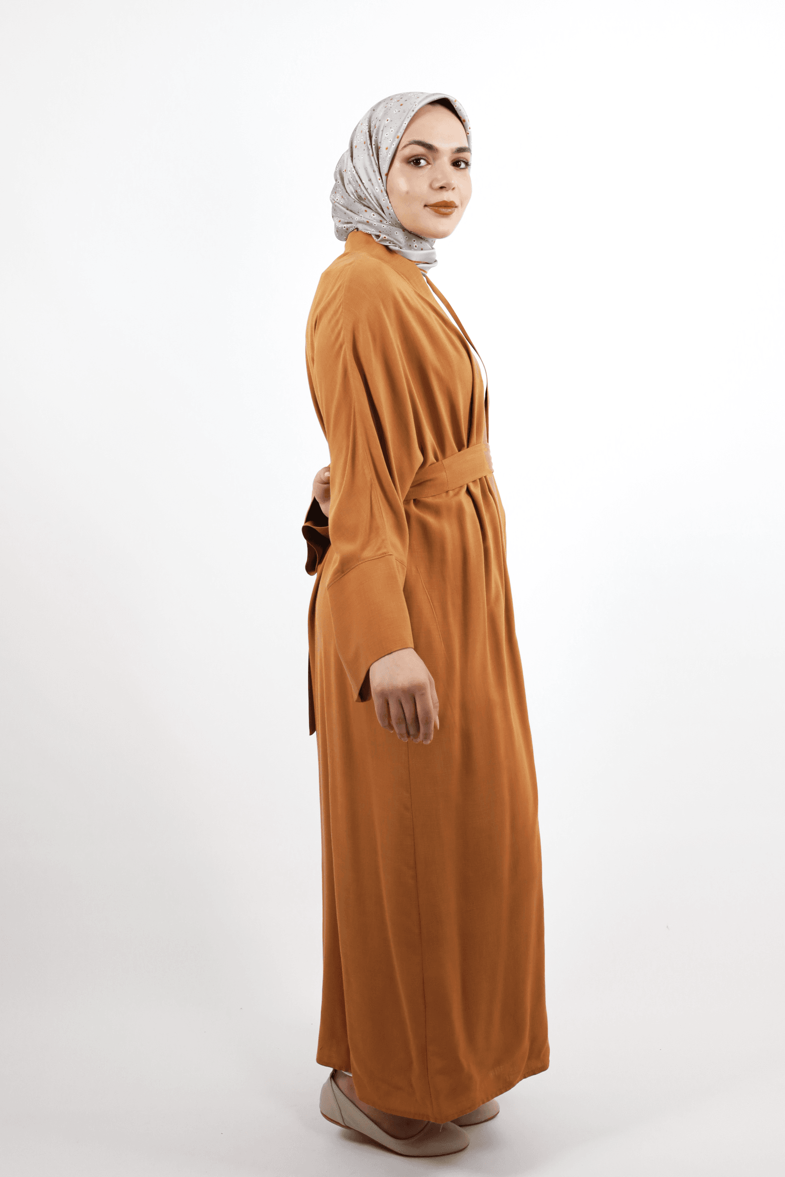 Nash Abaya