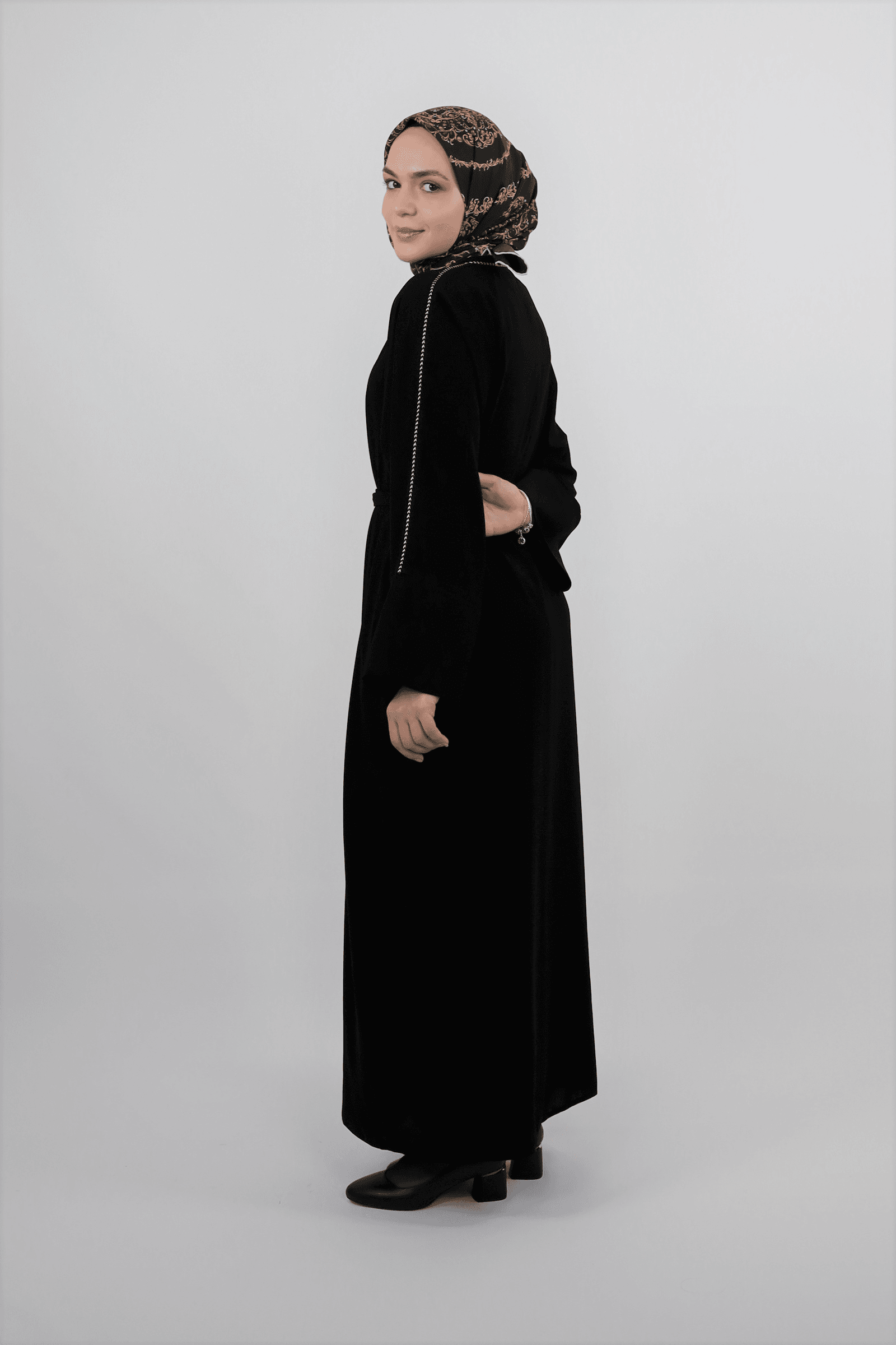 Hazan Abaya