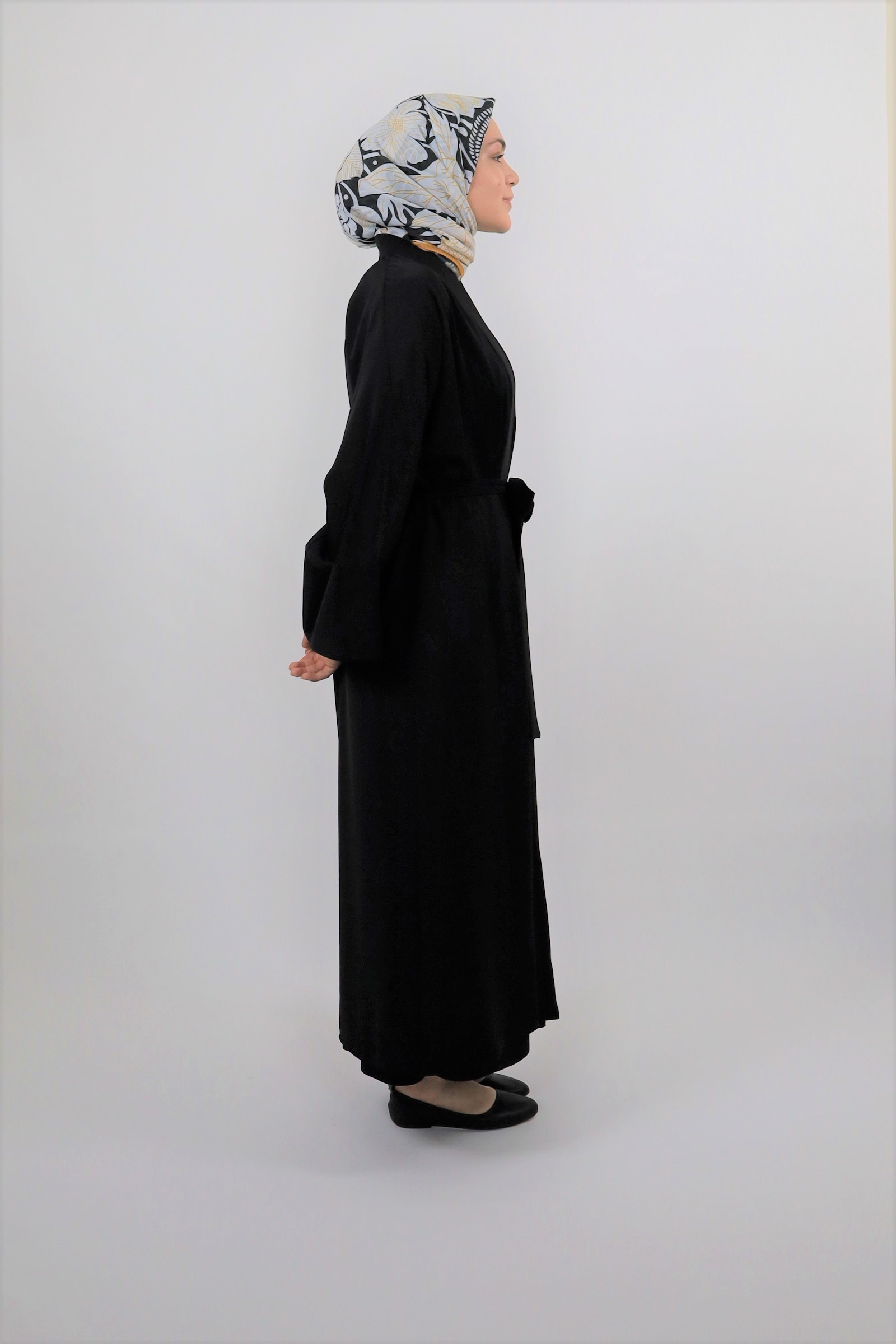 Neva Abaya