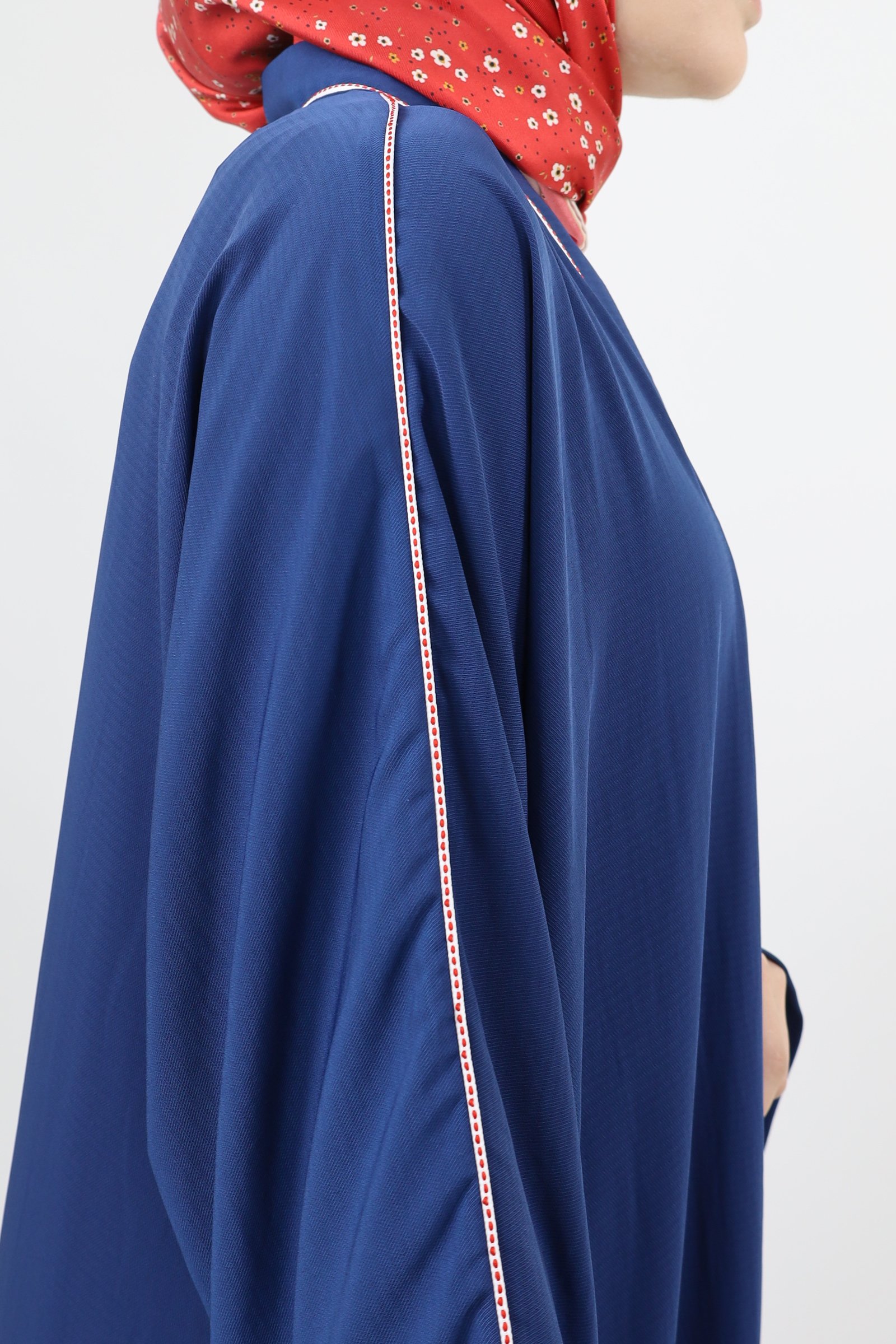 Moon Abaya