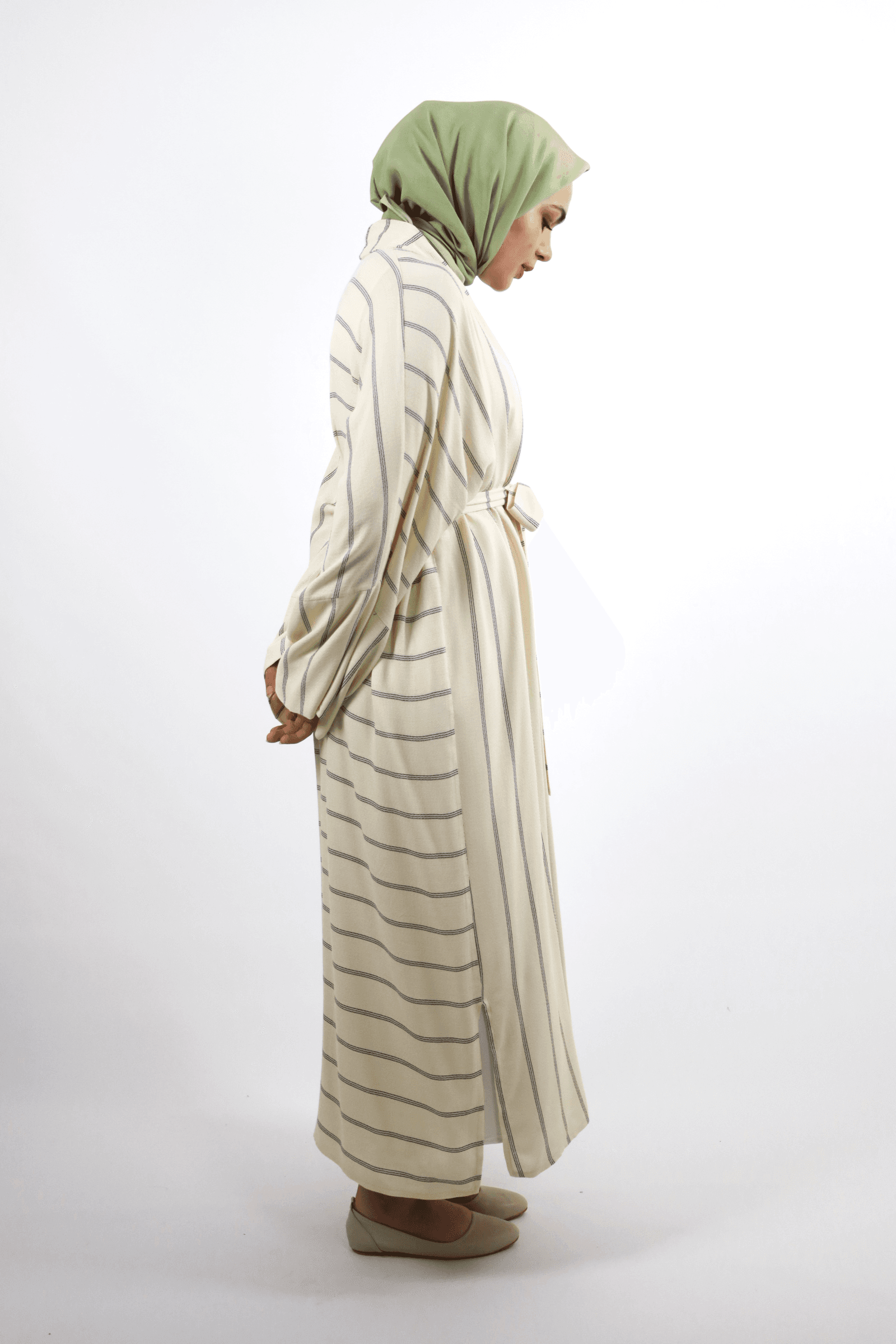 Line Abaya