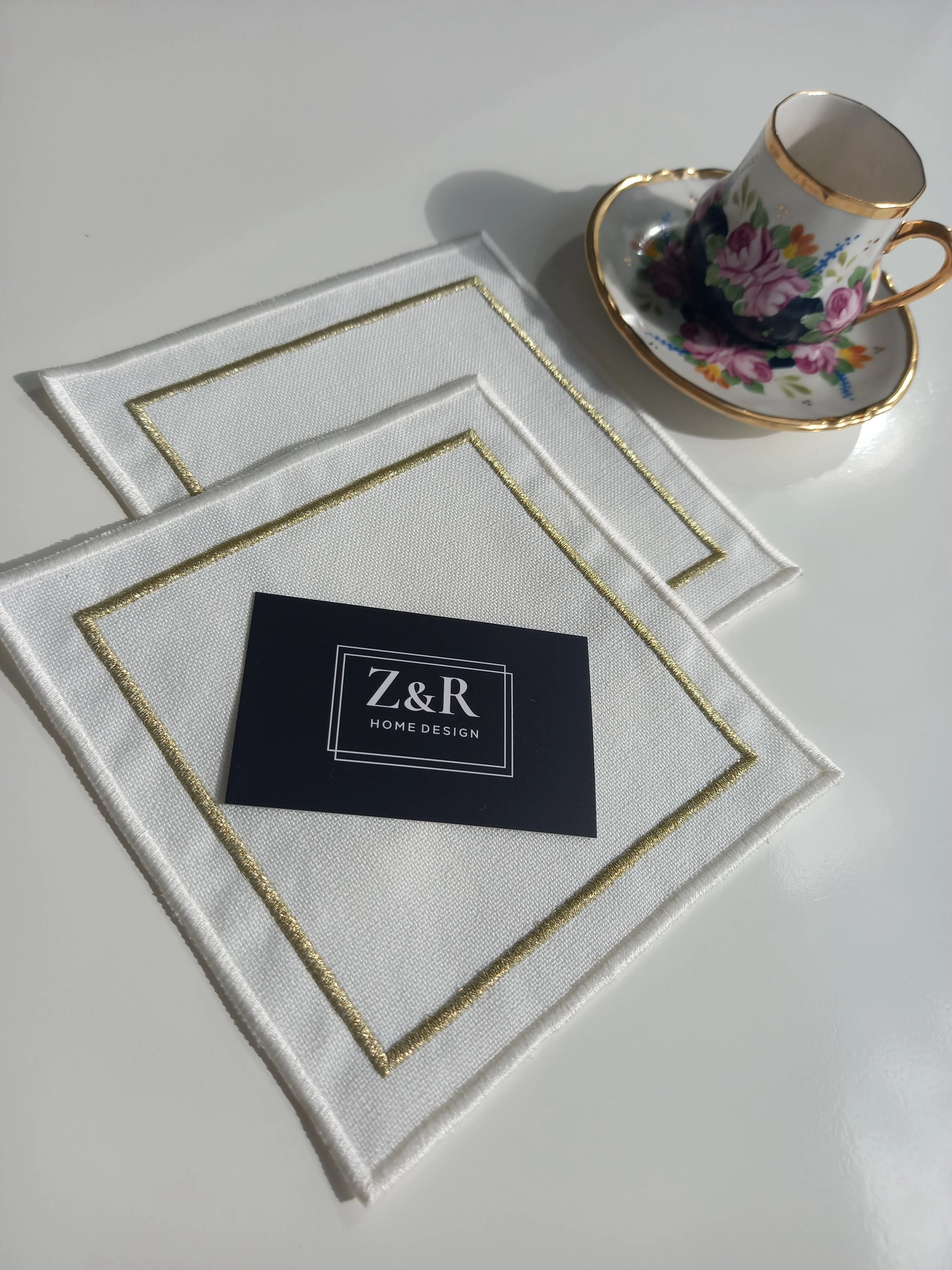 Kare Gold Detaylı Sunum Peçetesi