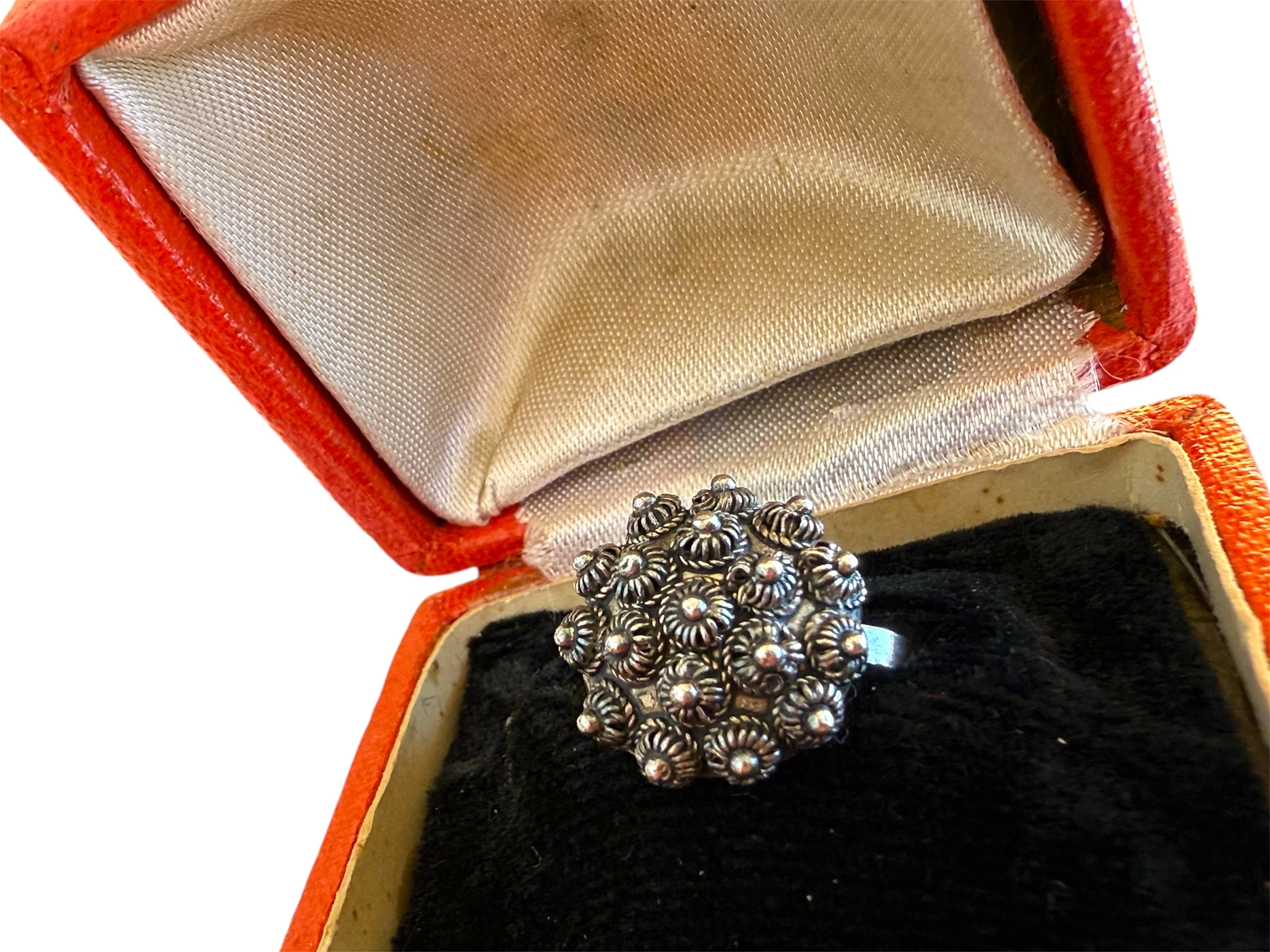 Hindiba Gümüş Yüzük