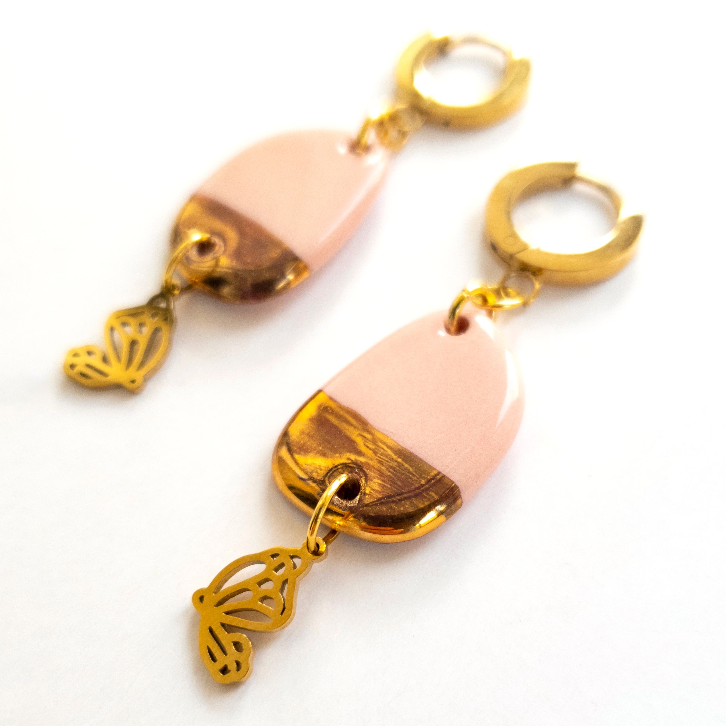 Min04 Pink Butterfly Dangle Hoop Earrings