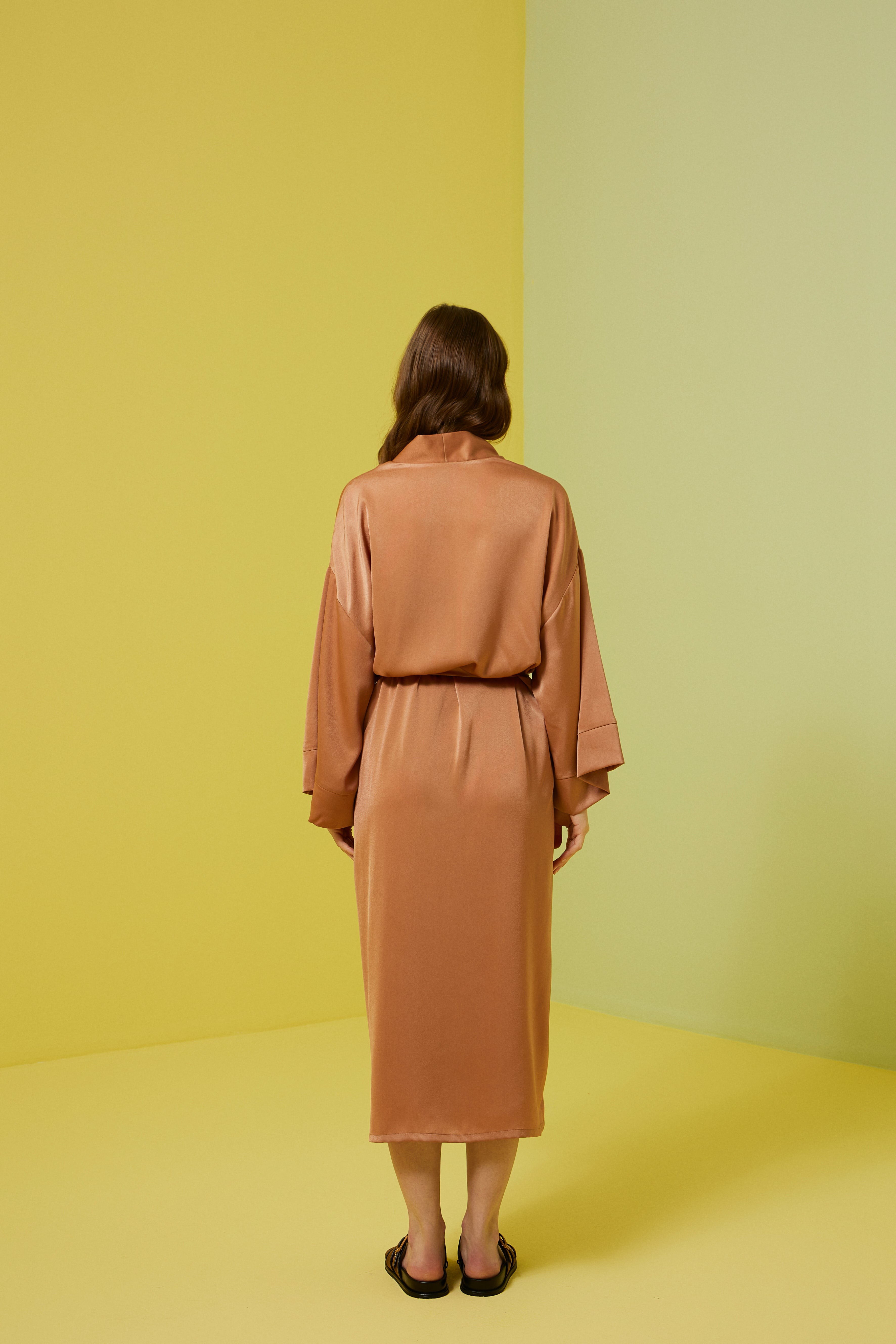Terra Cotta Uzun Kimono