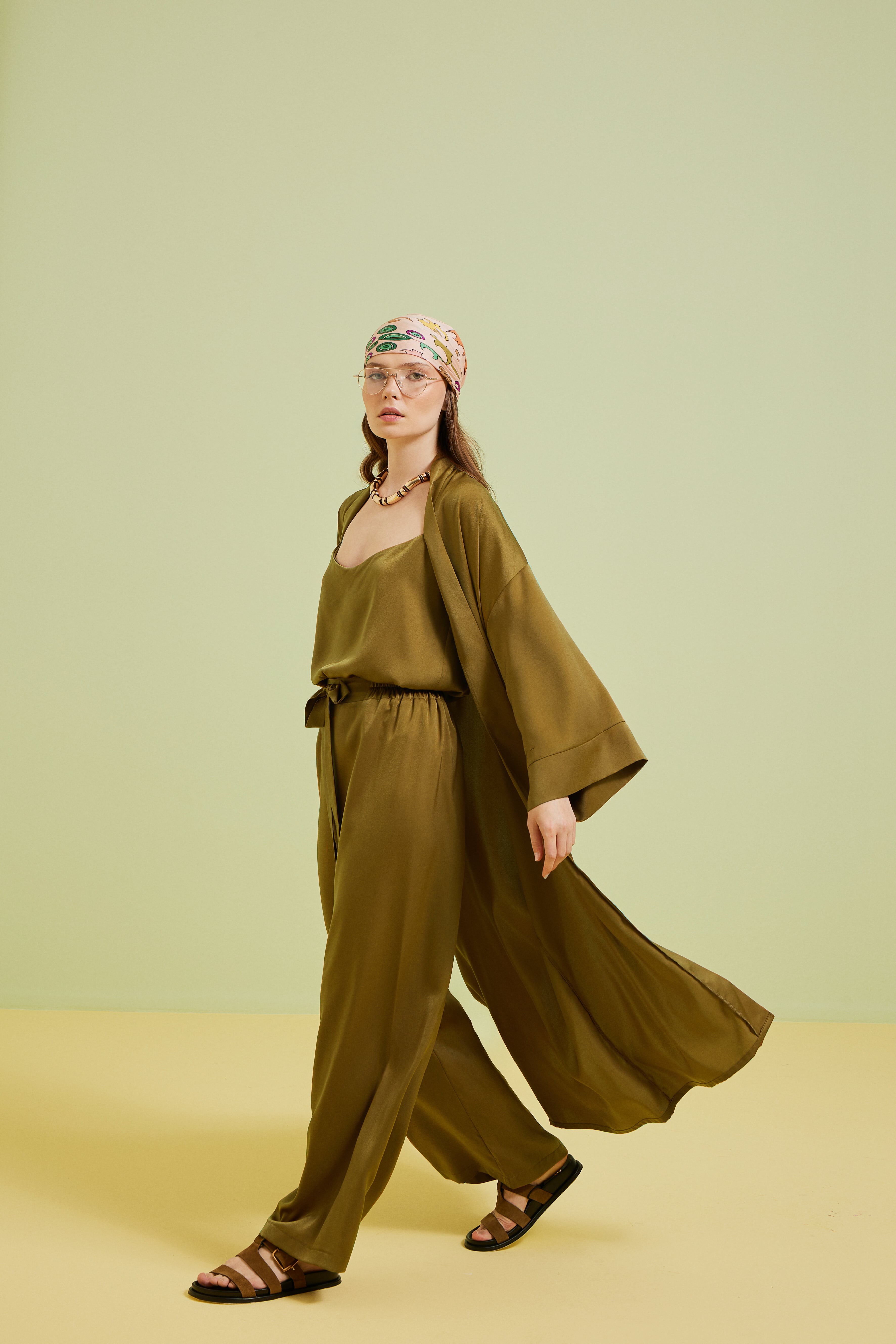 Olive Uzun Kadın Kimono