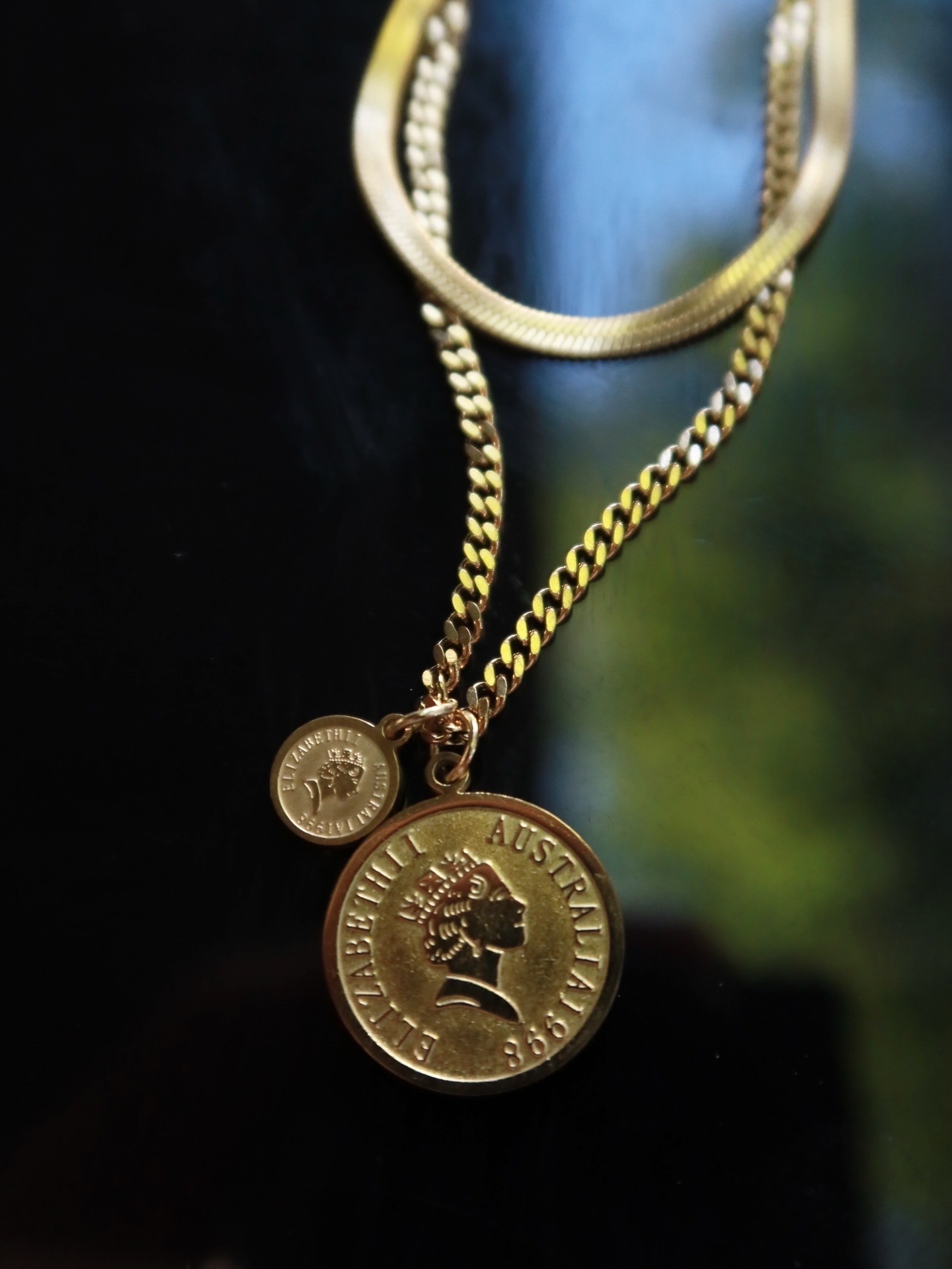🌞 Vintage Mirror Elizabeth Necklace