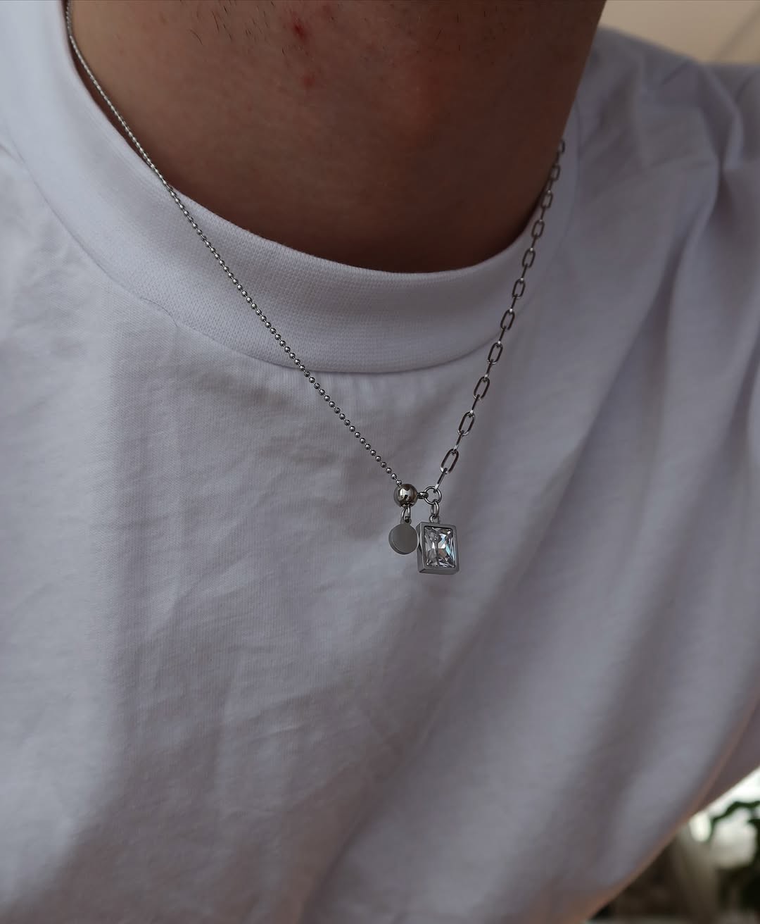 Silver Tiny Stone Necklace.