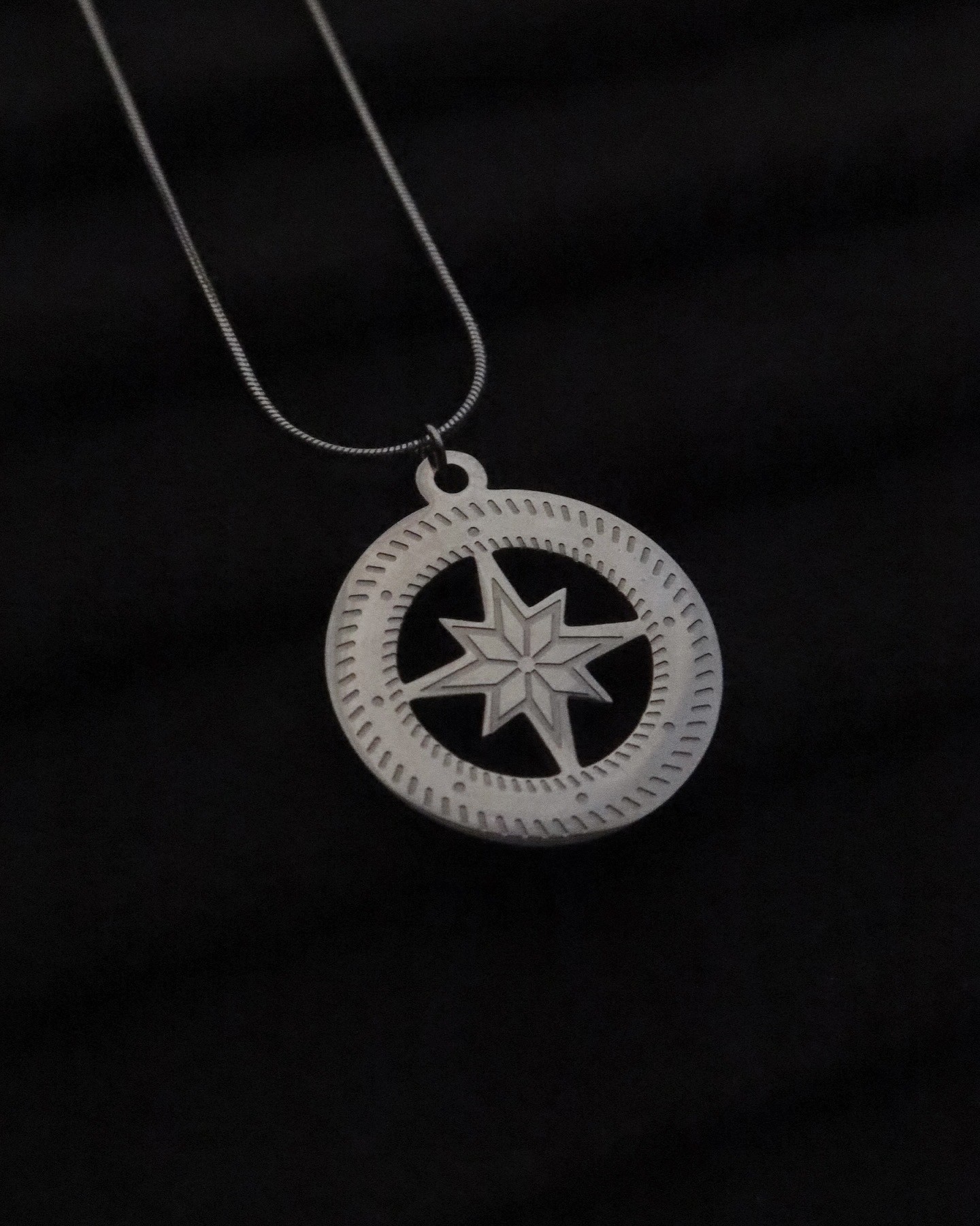 Silver Zakone Necklace✵