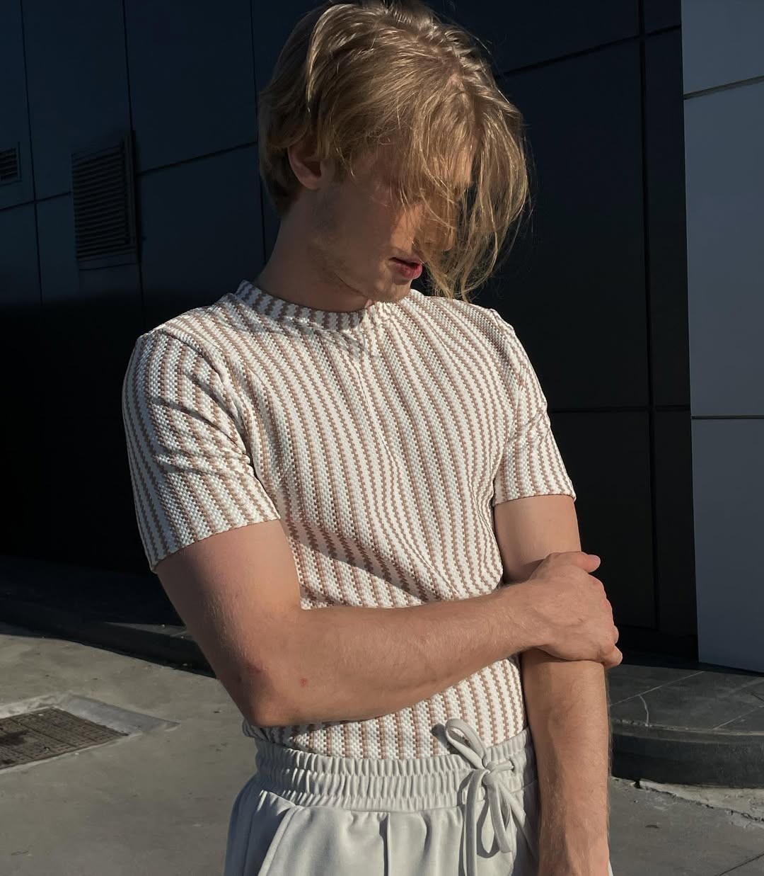 Beige-White Rectilinear T-shirt