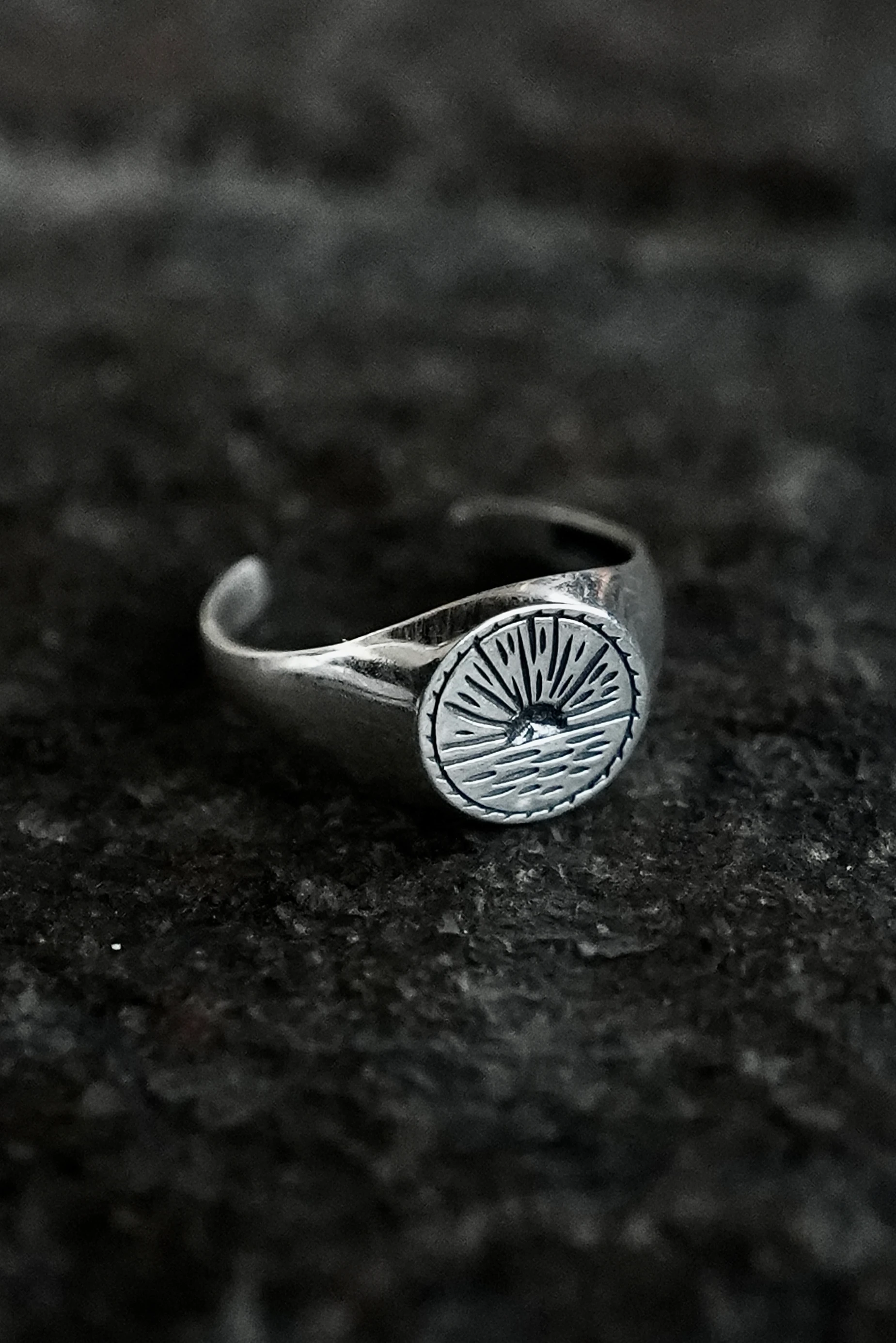 925 Suncrest Ring