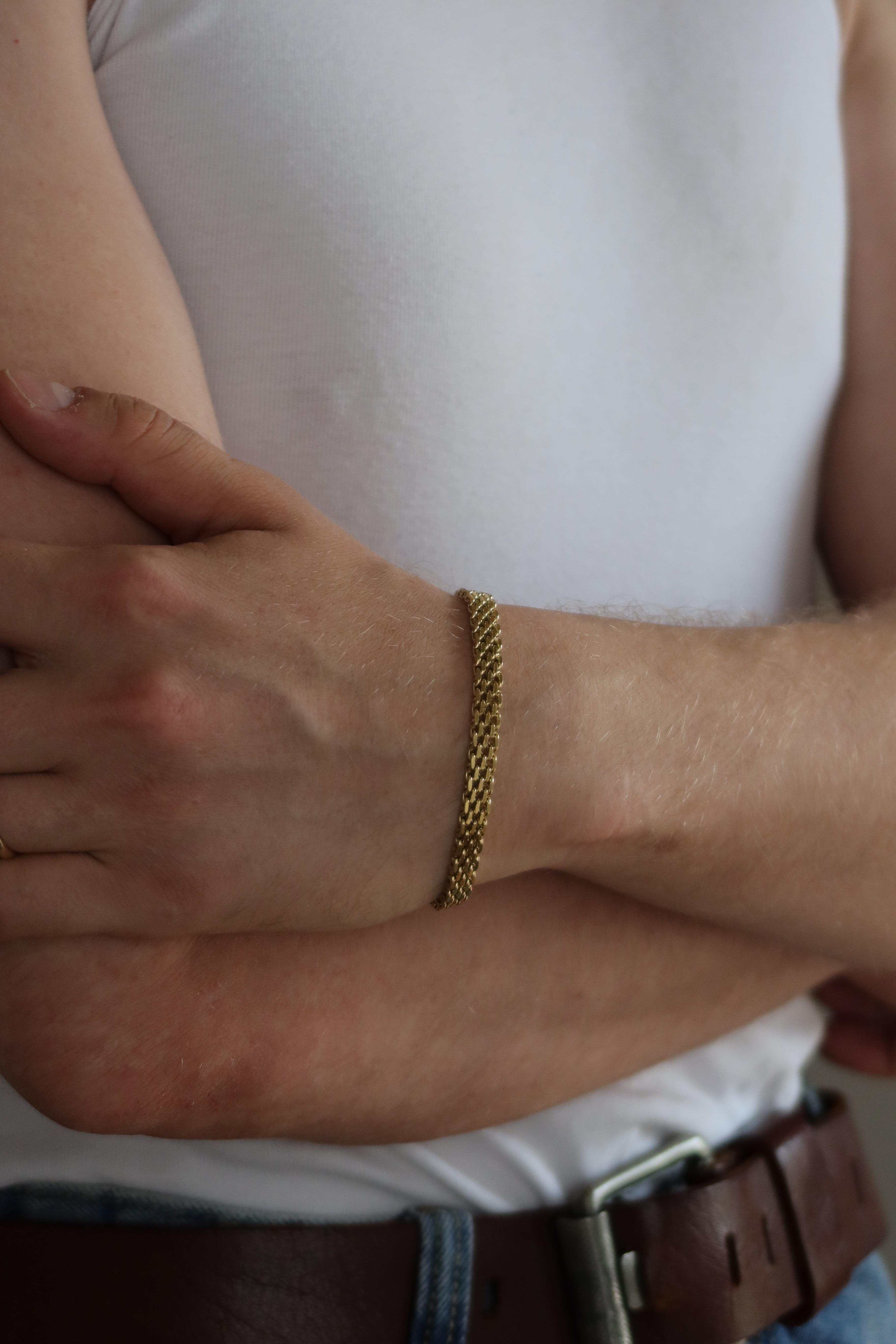 S.L Gold Vintage Bracelet