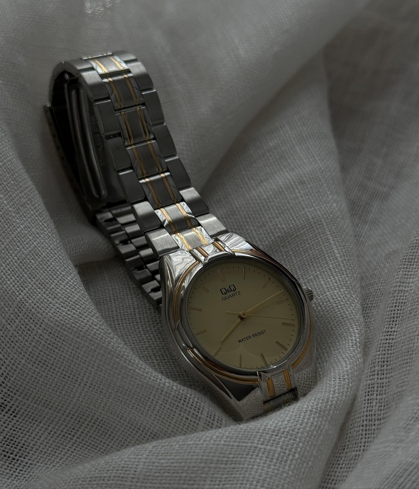 T.L Silver-Gold Vintage Wristwatch 