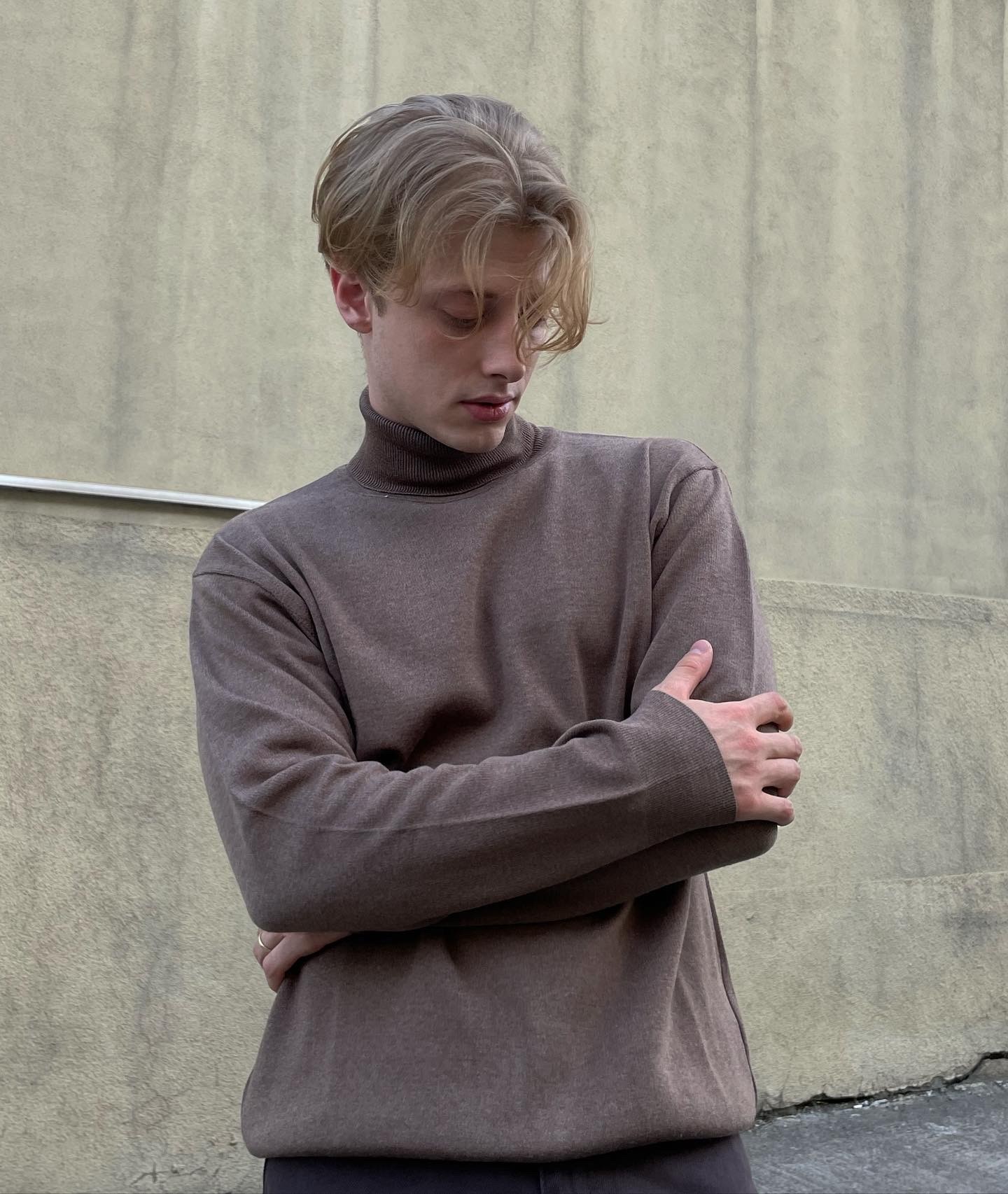 Brown Turtleneck Oversize Knitwear 