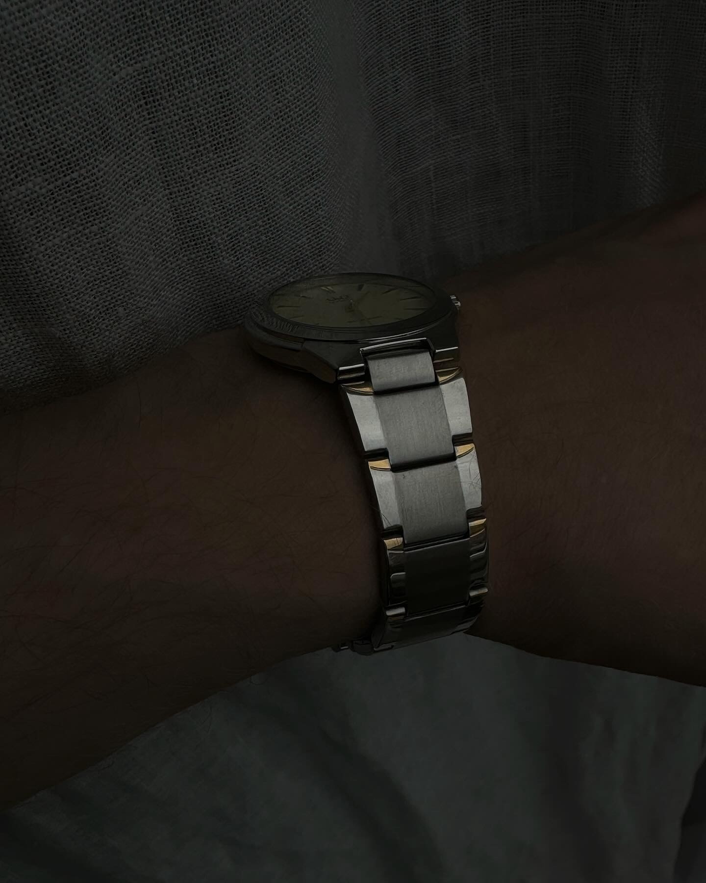 S.Y Silver-Gold Vintage Wristwatch 