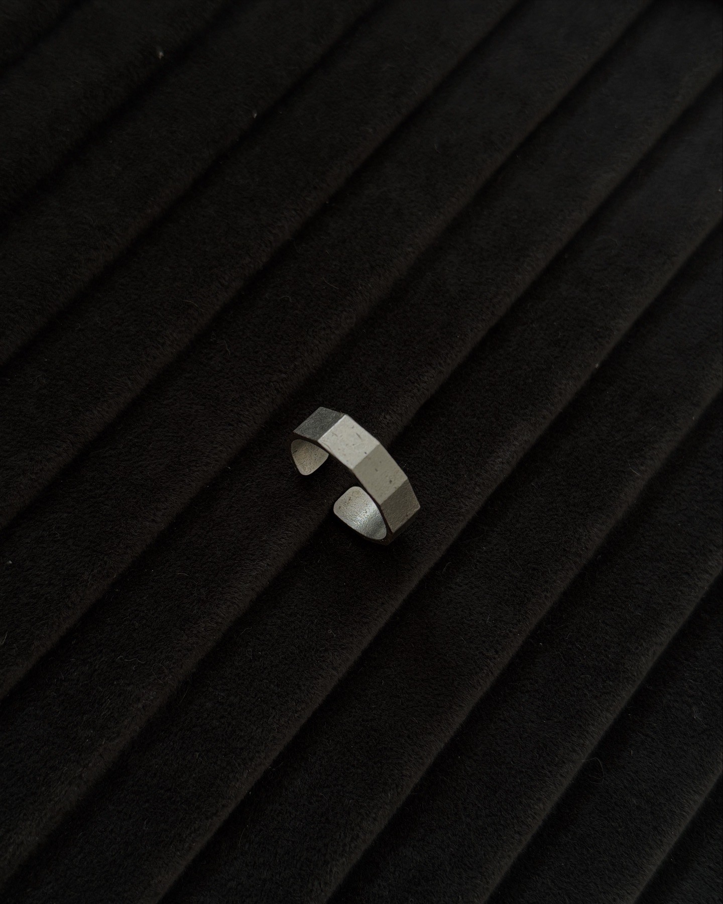 Ring N.W No1