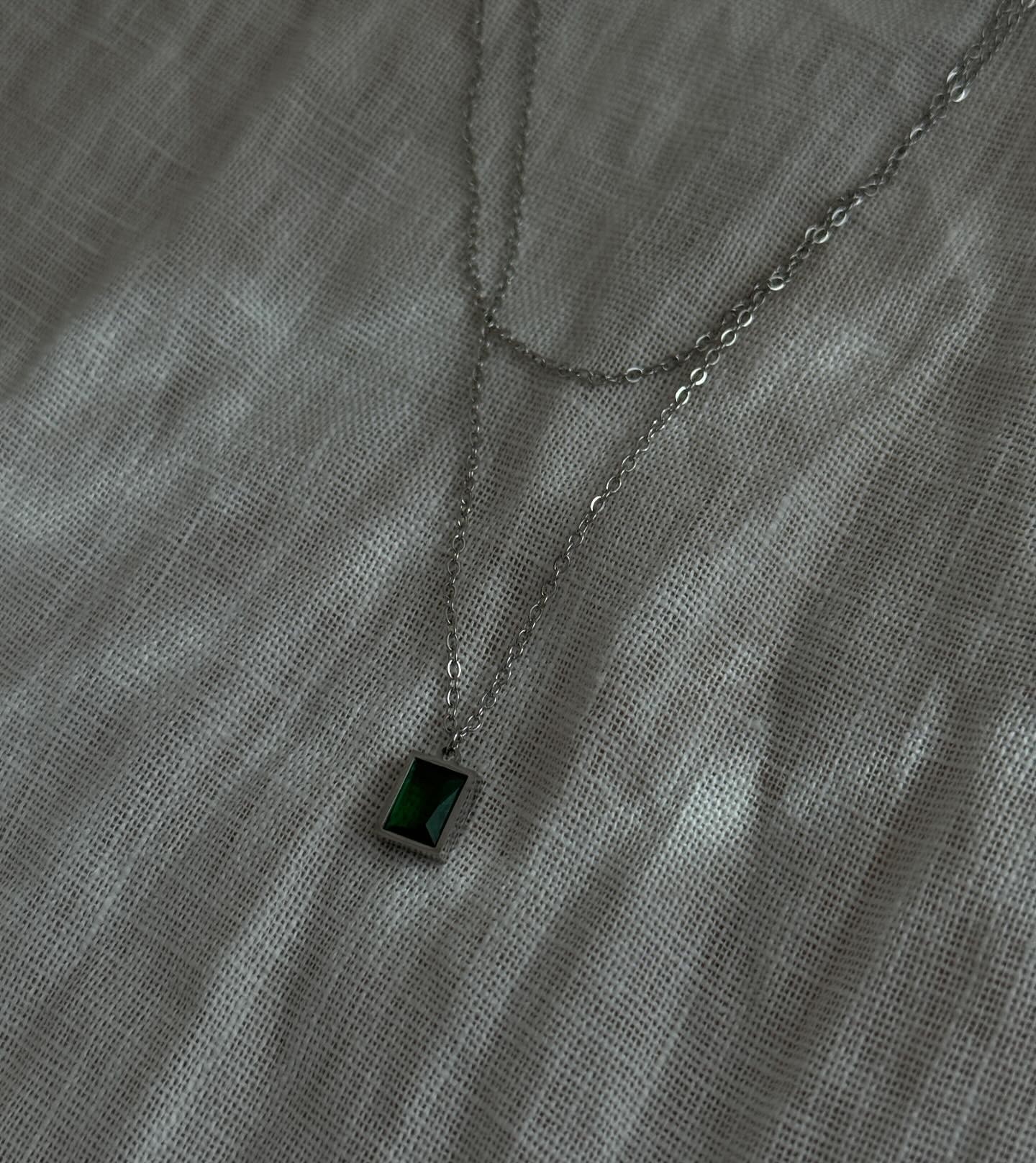 Slim Chain Green Stone Necklace