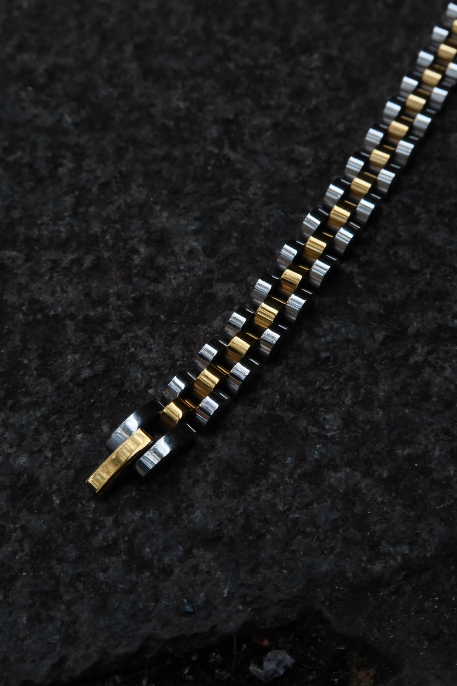 R. TwoTone Royal Bracelet