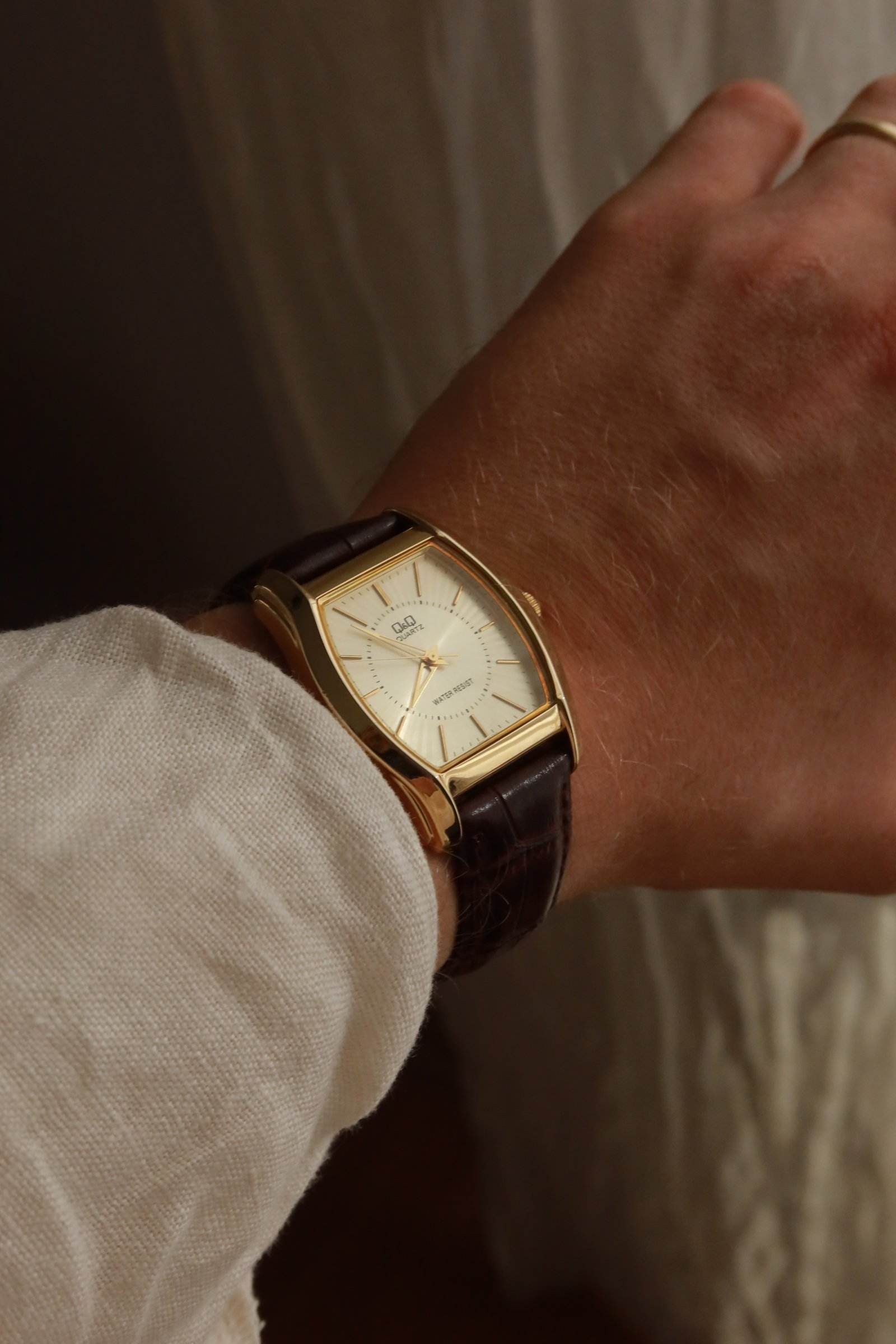 Golden Era Brown Wristwatch 