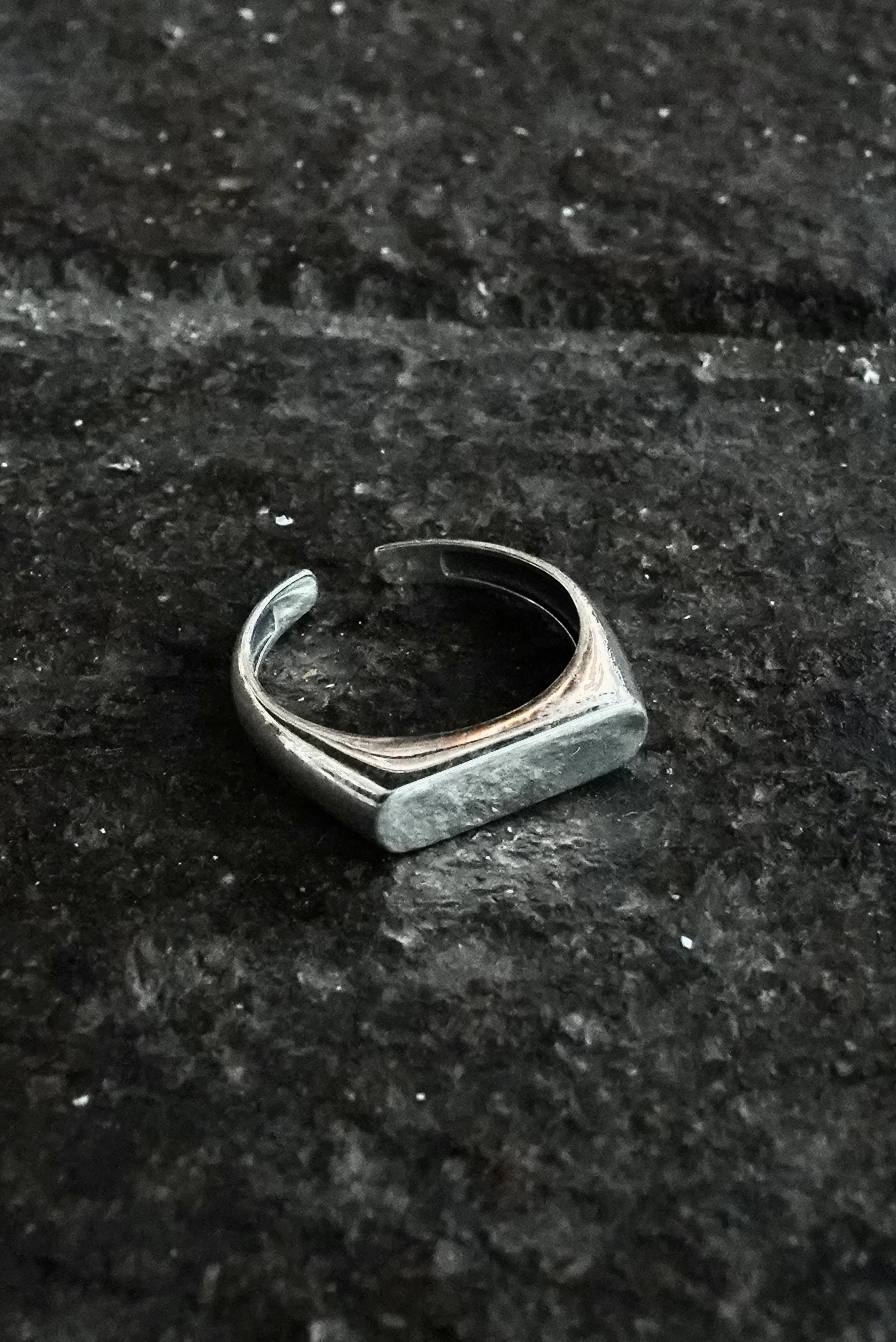 925 Linear Bar Ring