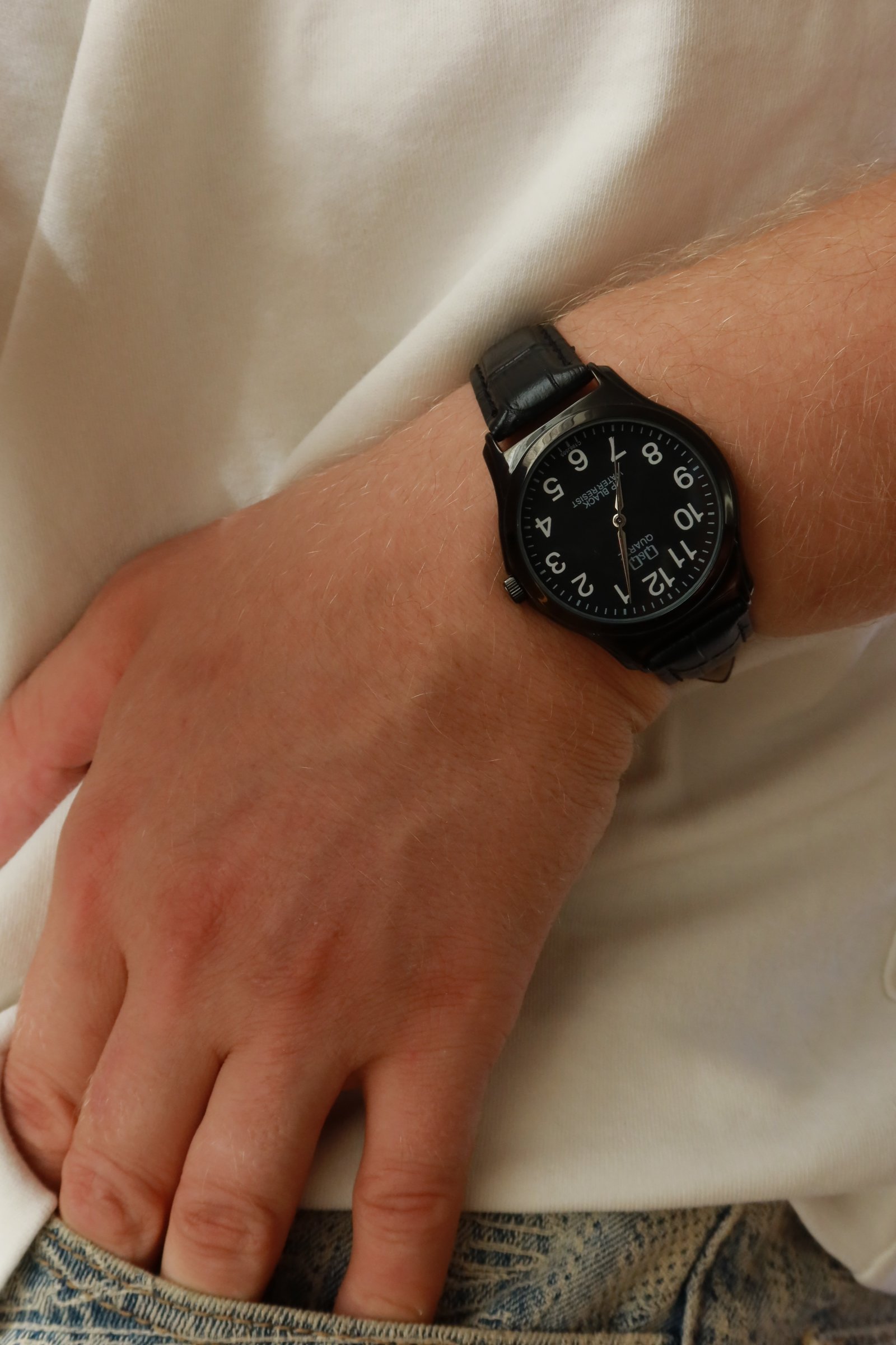 Q&Q Vintage Field Watch