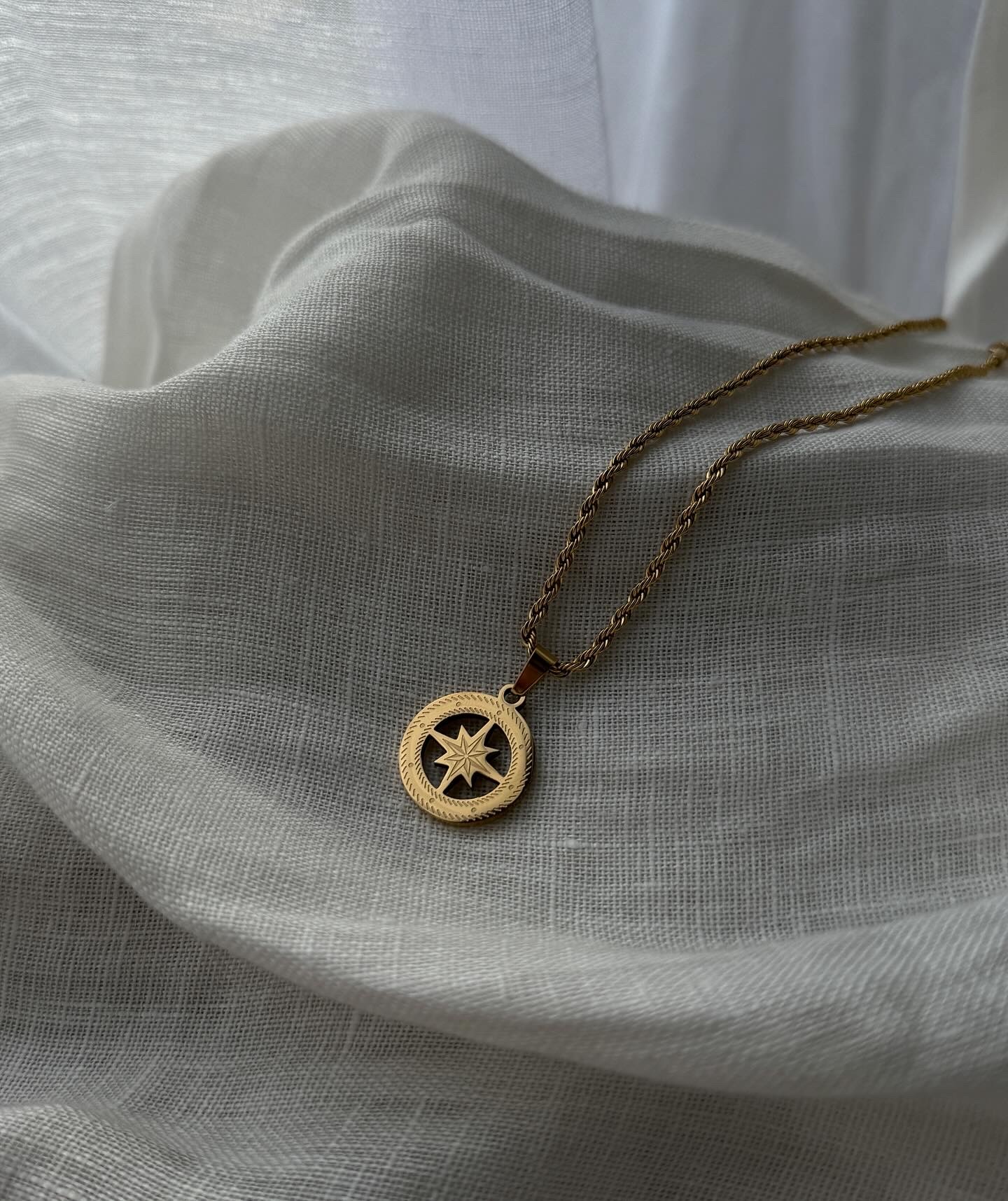 Gold Auger Zakone Necklace