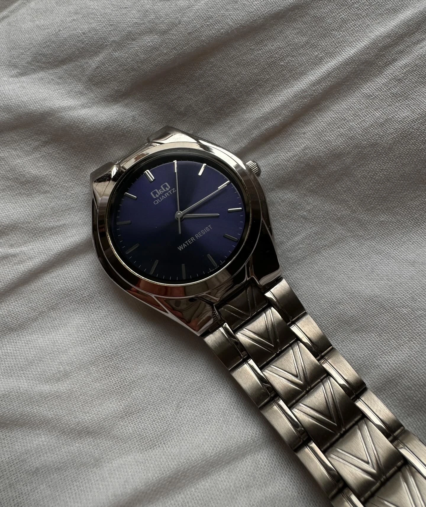 L.s Blue Screen Vintage Wristwatch 