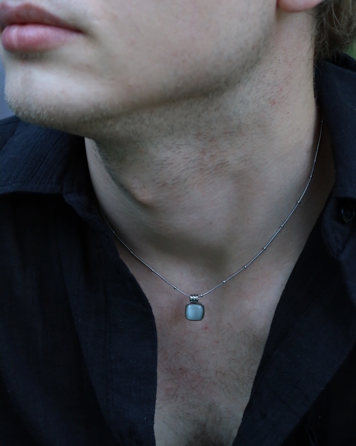 ✔️ Midnight Frost Necklace