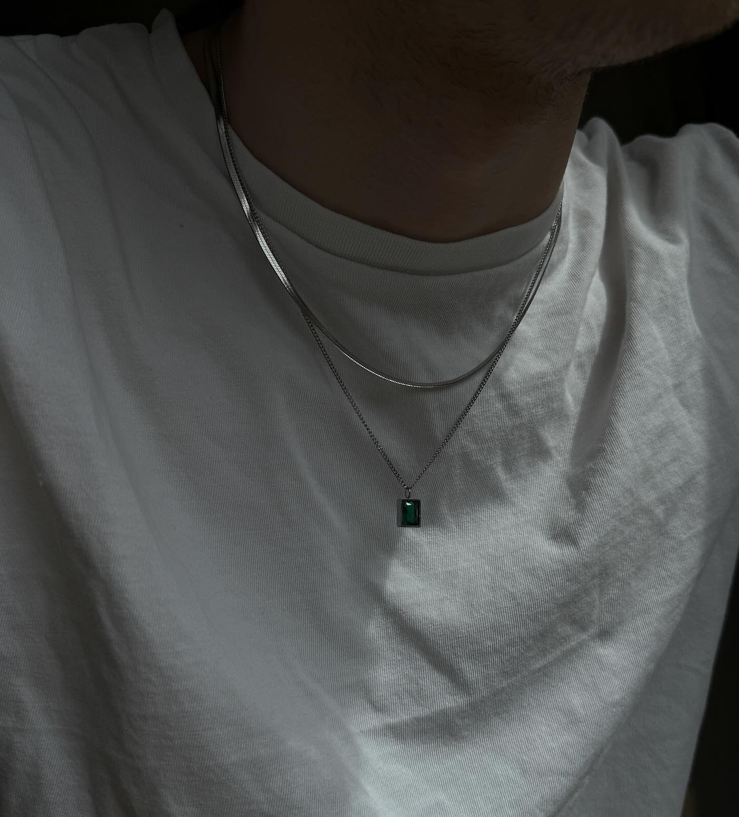 Mirror-Thin Chain Green Stone Necklace