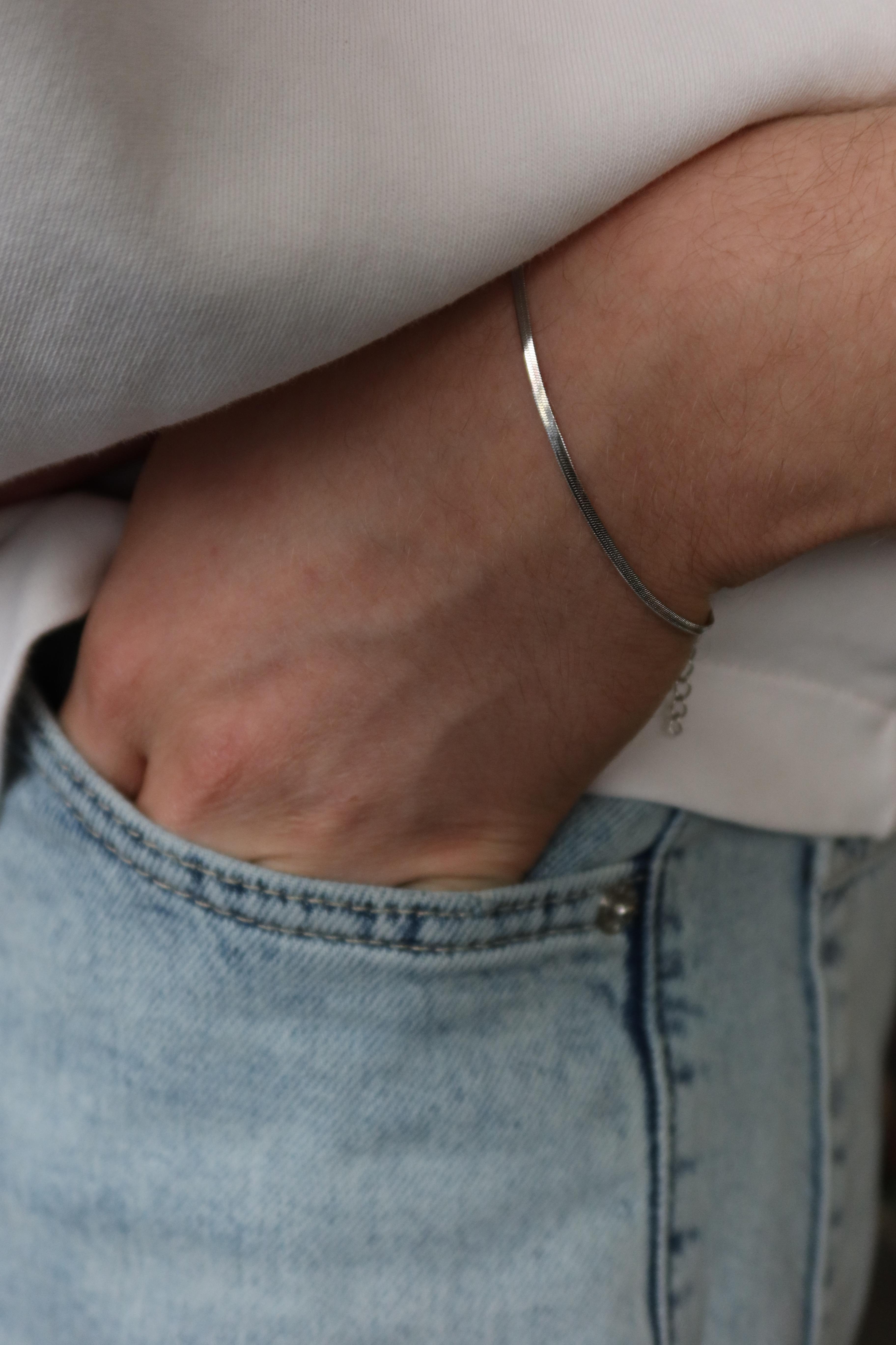 Thin Snake Chain Bracelet