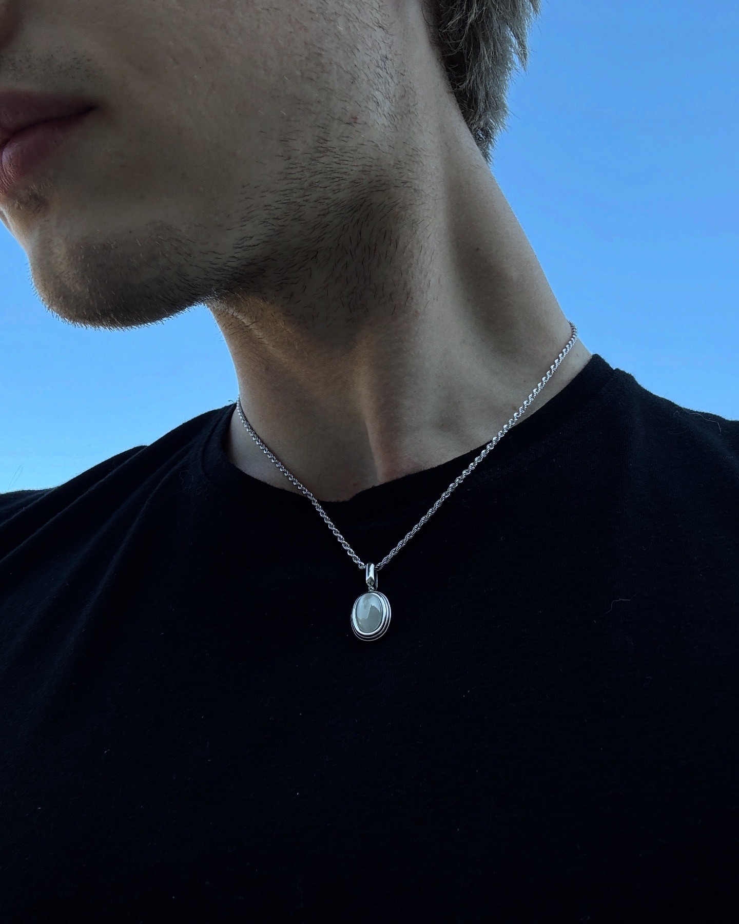 Grey Stone Vintage Auger Necklace