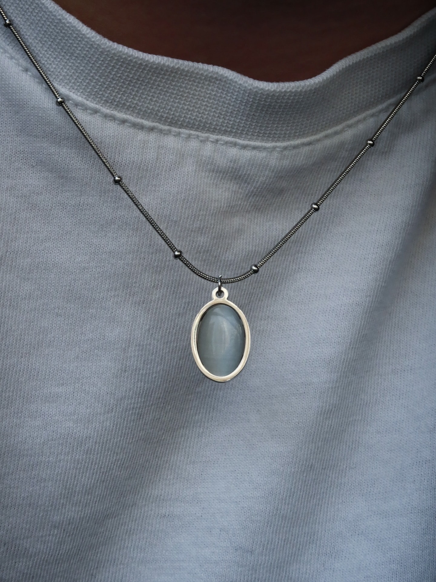 Grey Stone Vintage Necklace ⛓️