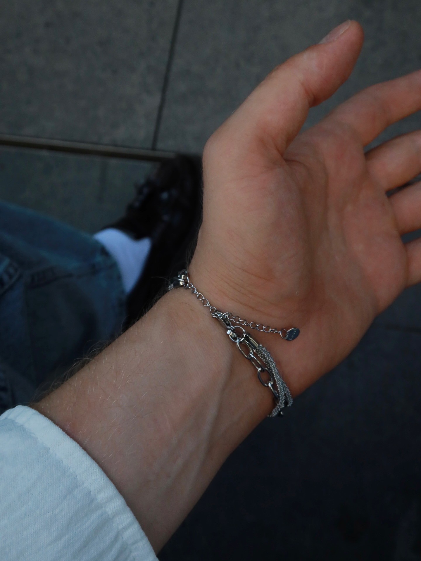 Urban Three Chains