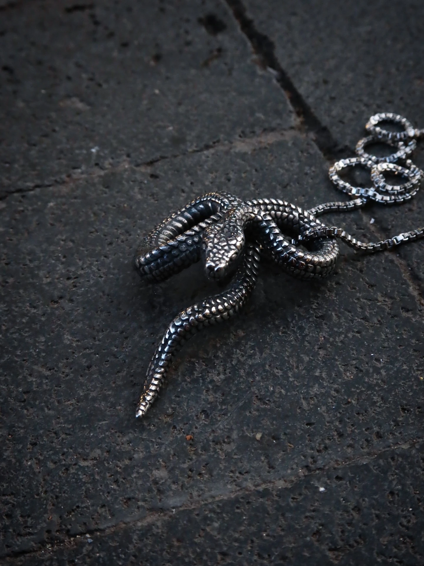 Cube Chain Phyton Necklace 🐍