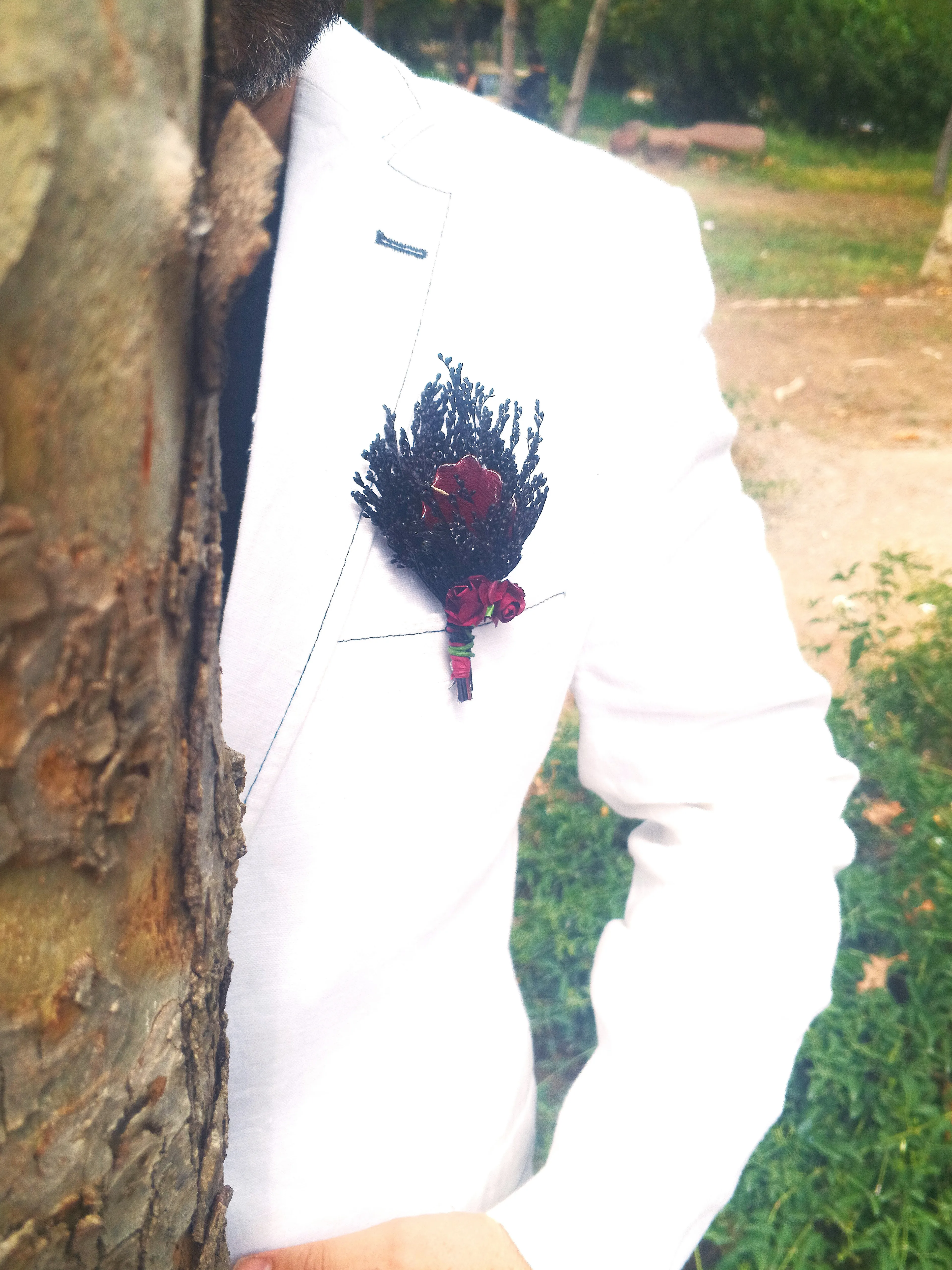 damat ve sağdıç yaka çiçeği çift gül ve payetli model - bordo