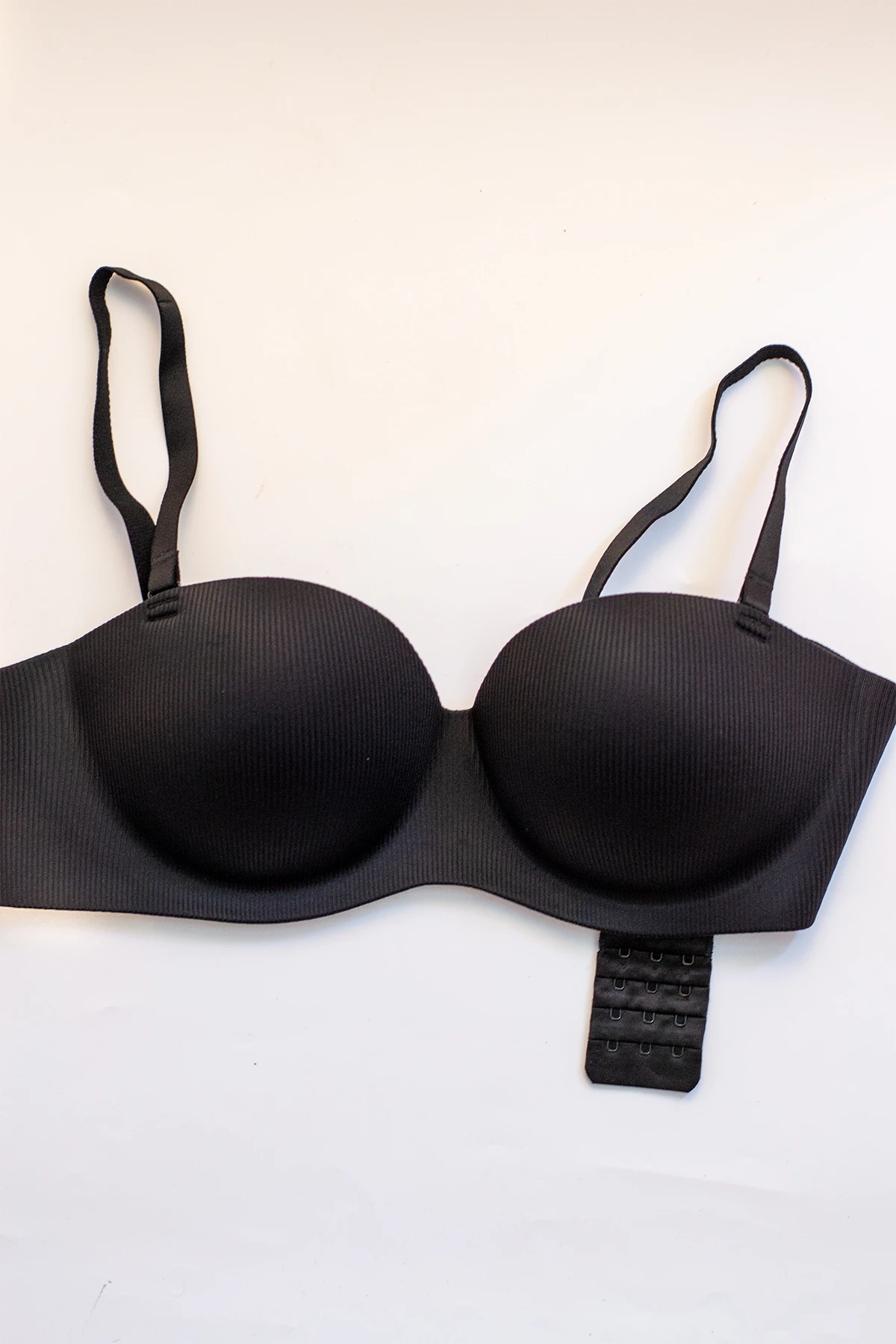 İthal Straplez Lazer Kesim Dolgusuz Balenli Kadın Sütyen