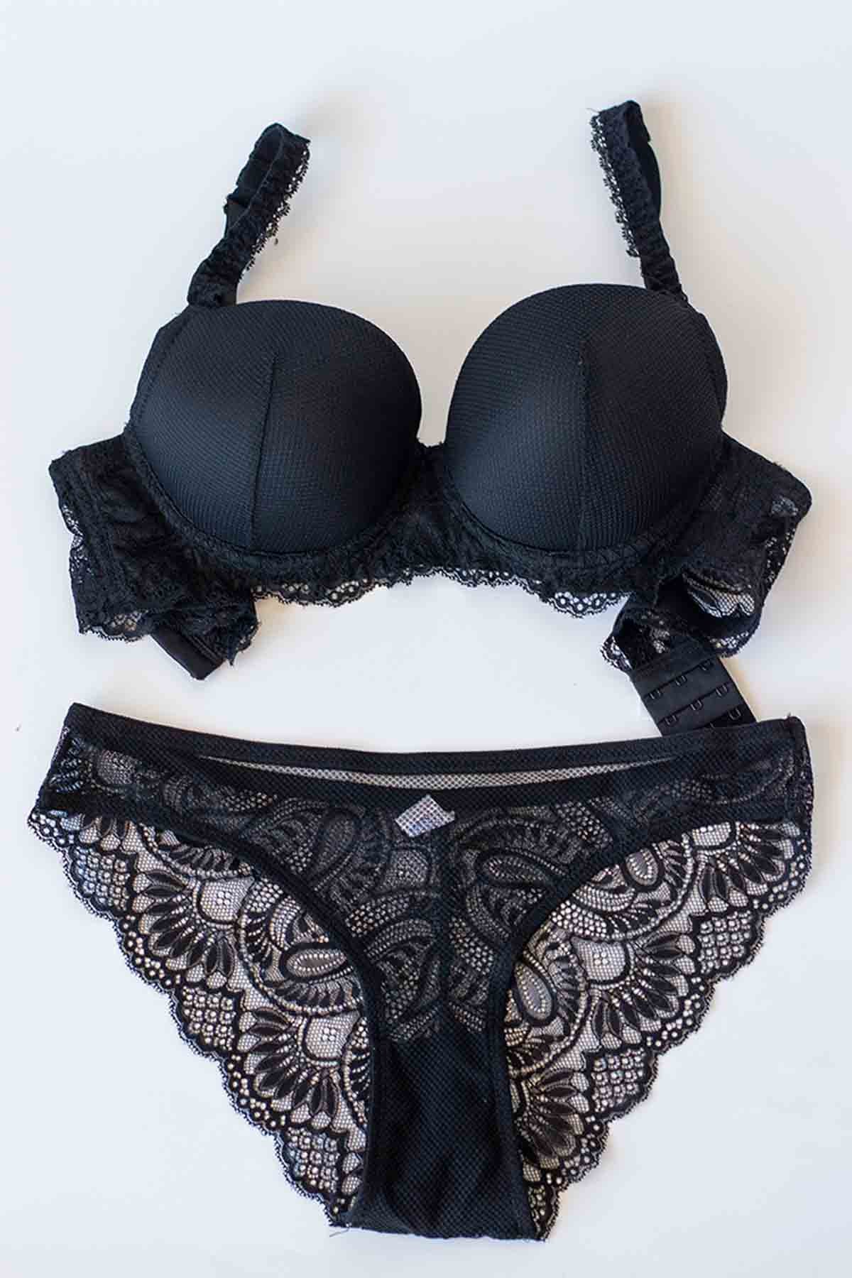 Dolgusuz İnce Sünger Dantelli Kadın Sütyen Takım