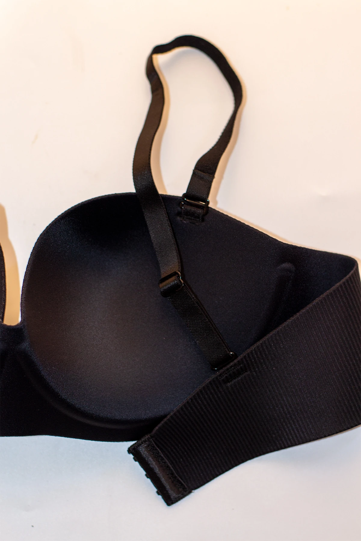 İthal Straplez Lazer Kesim Dolgusuz Balenli Kadın Sütyen