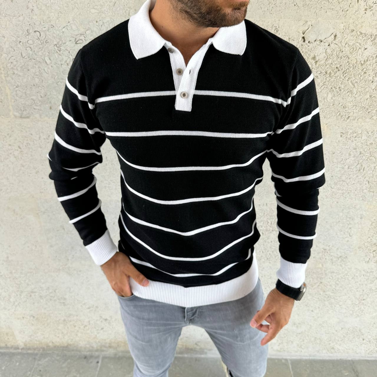 Düğmeli Yakalı Triko