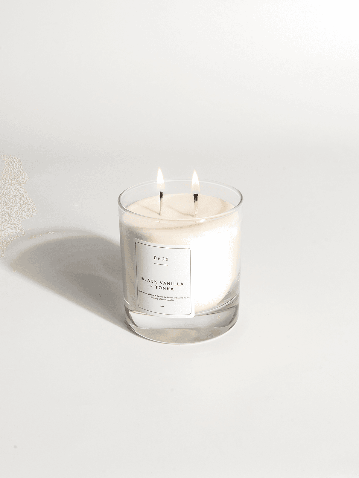 Black Vanilla + Tonka | Fine & Artisanal Candle 