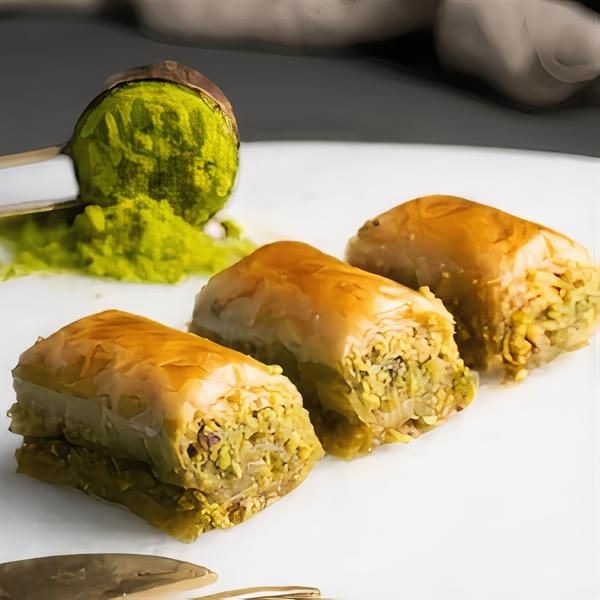 Fıstıklı Ankara Dolma Baklava