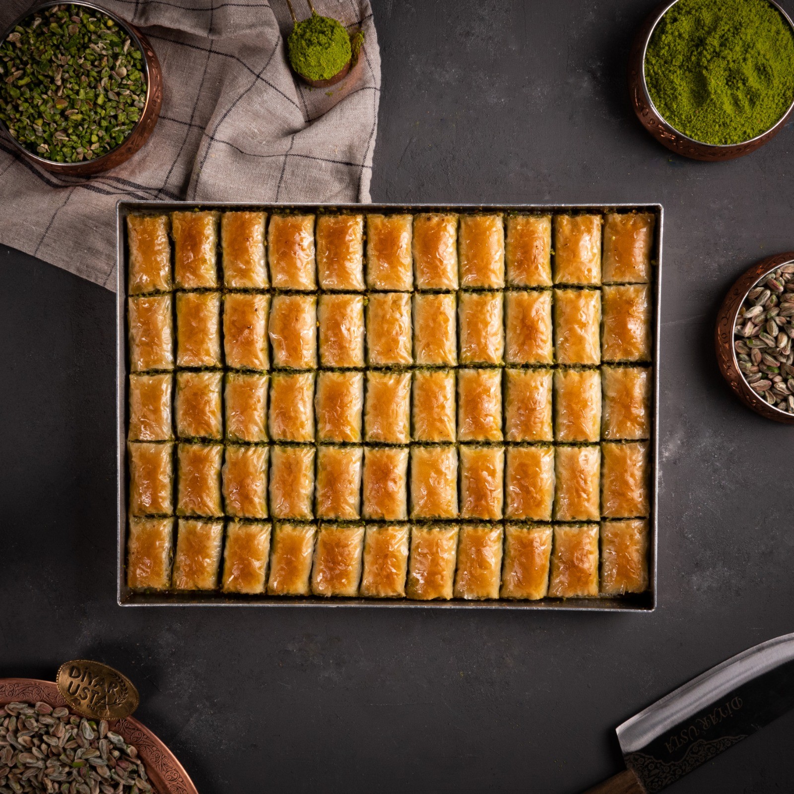Fıstıklı Ankara Dolma Baklava