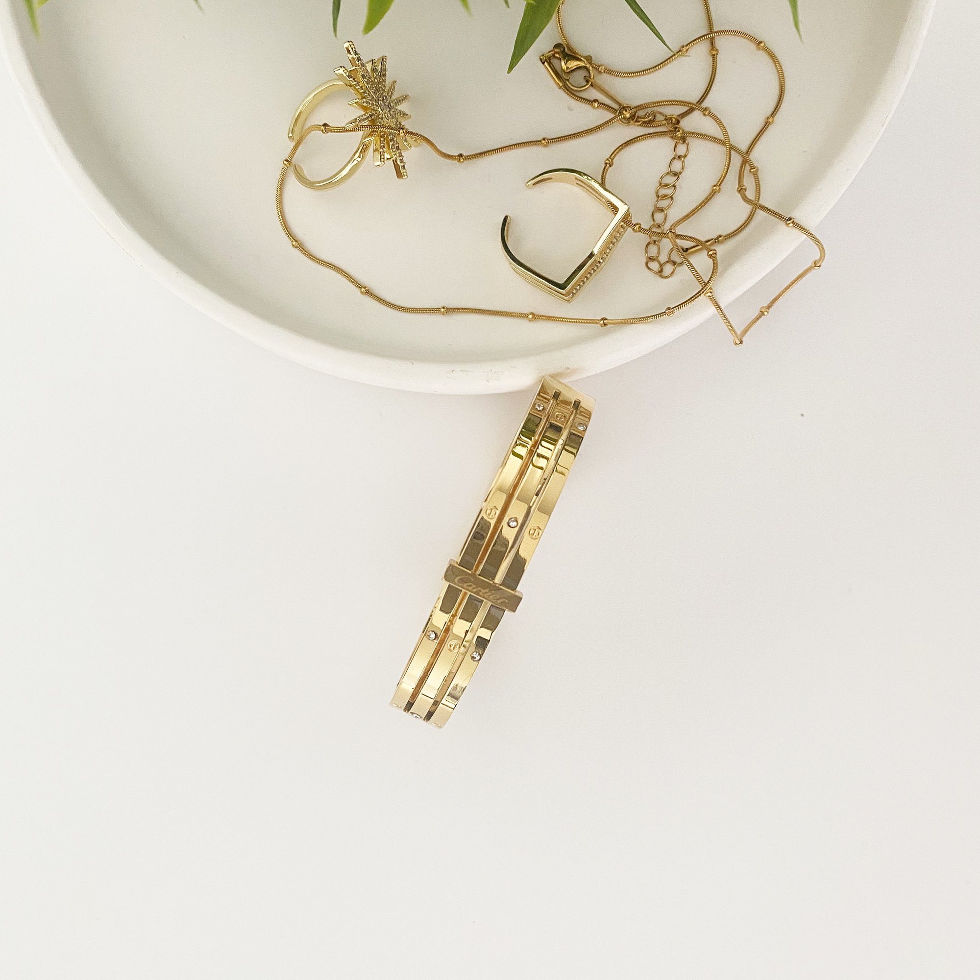 V' CUFF SERIES BİLEKLİK NO:101